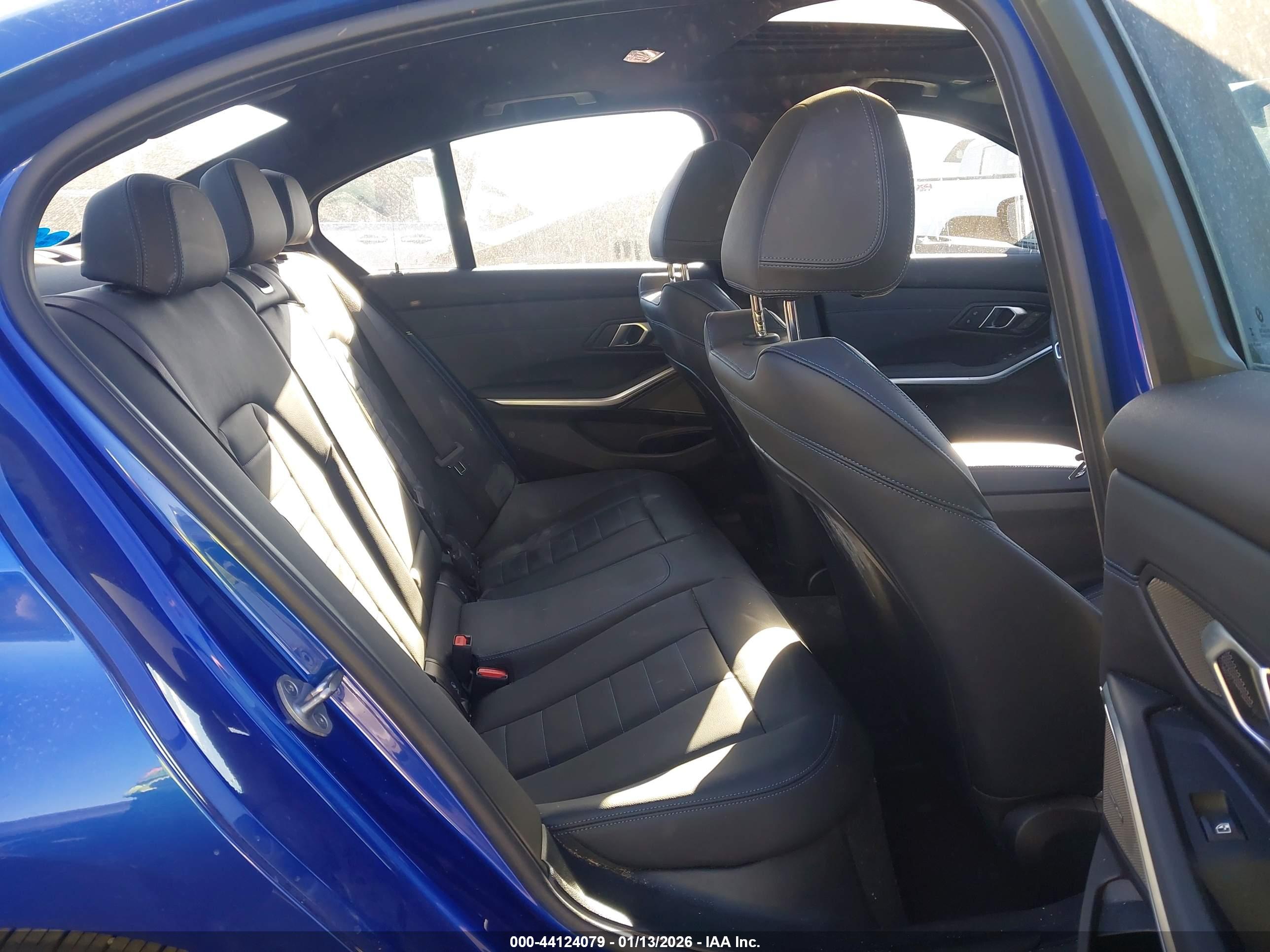 BMW 330I image 8
