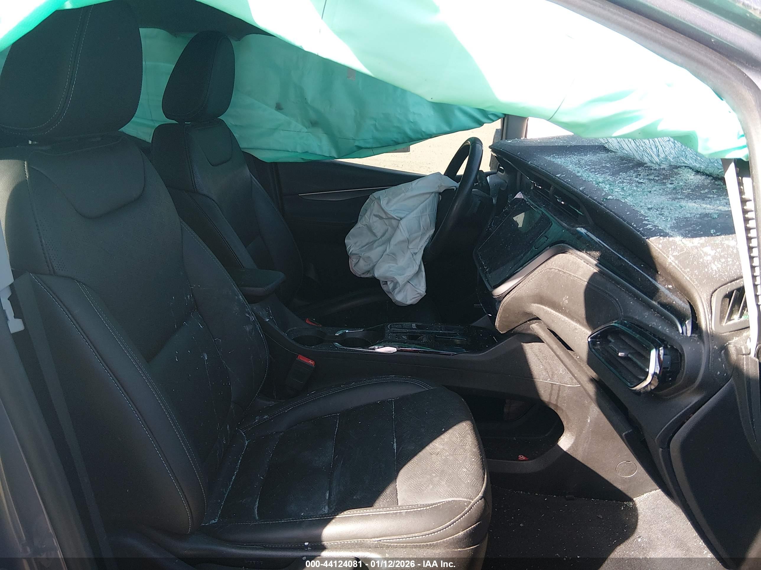 CHEVROLET BOLT image 5