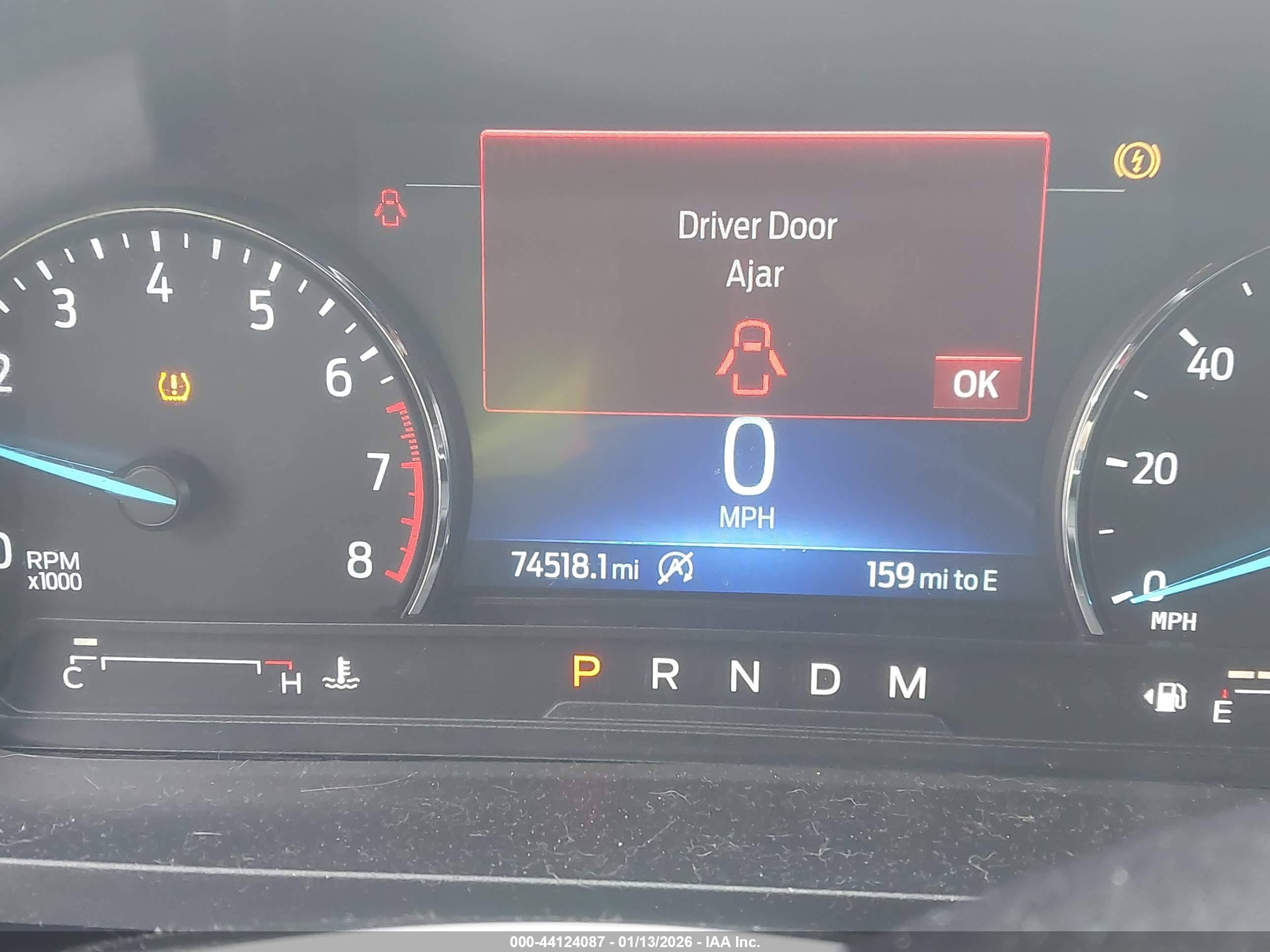FORD EXPLORER image 7