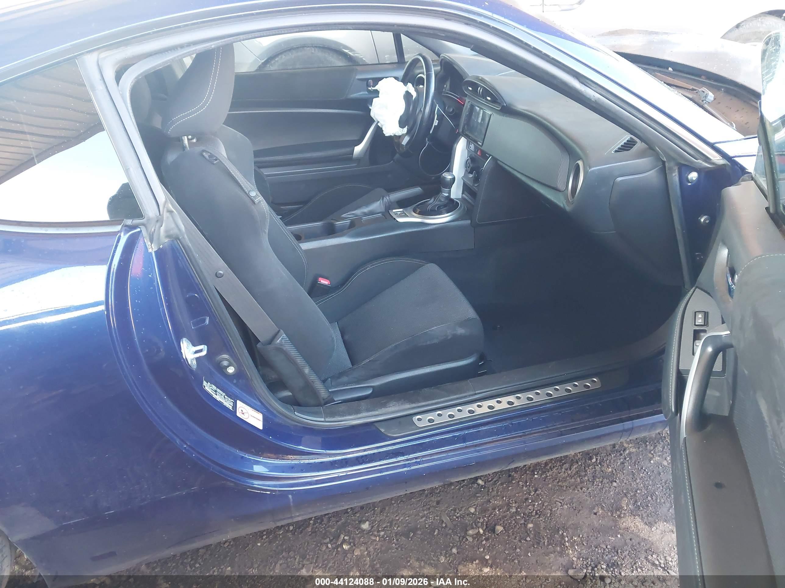 TOYOTA 86 image 5