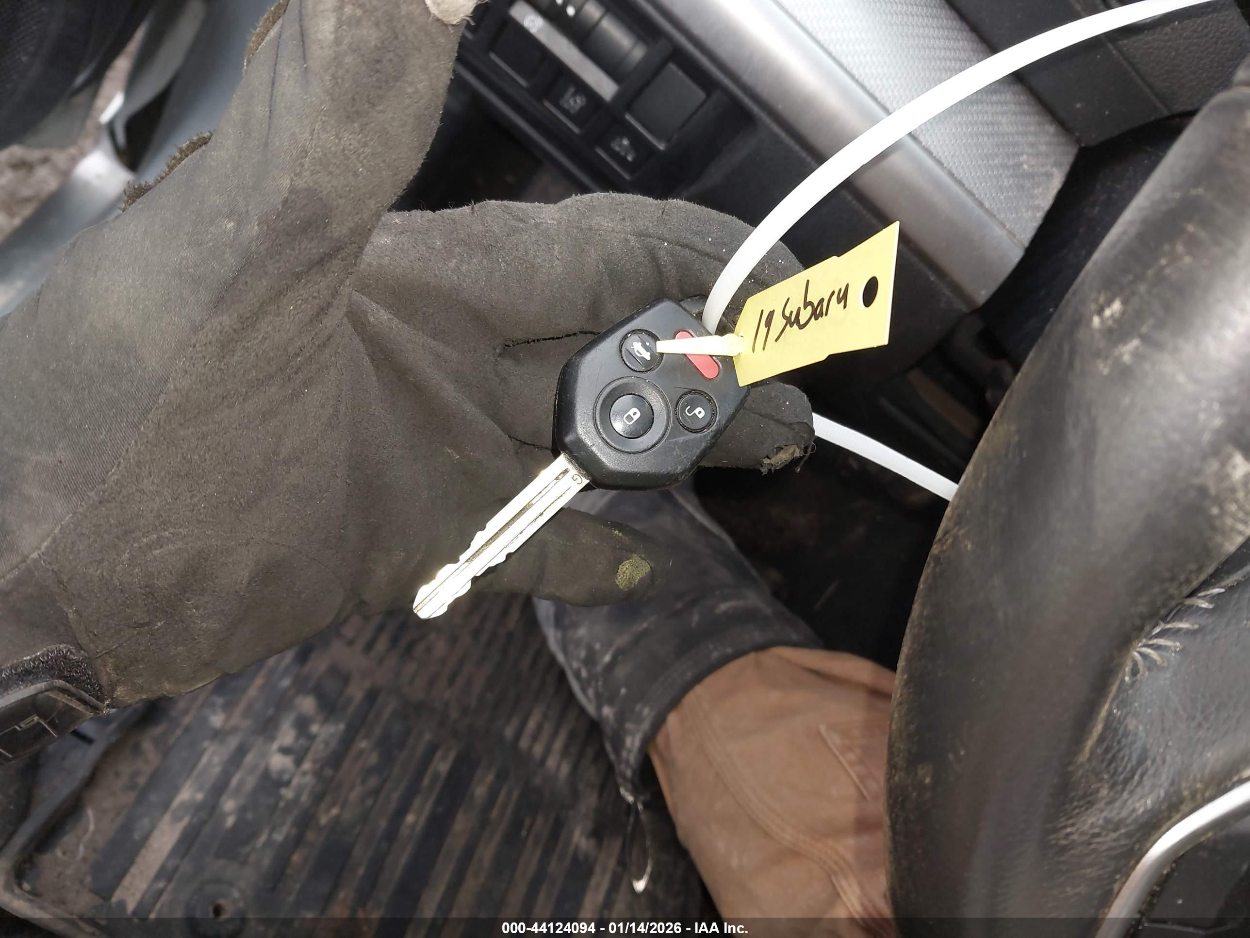 SUBARU LEGACY image 11