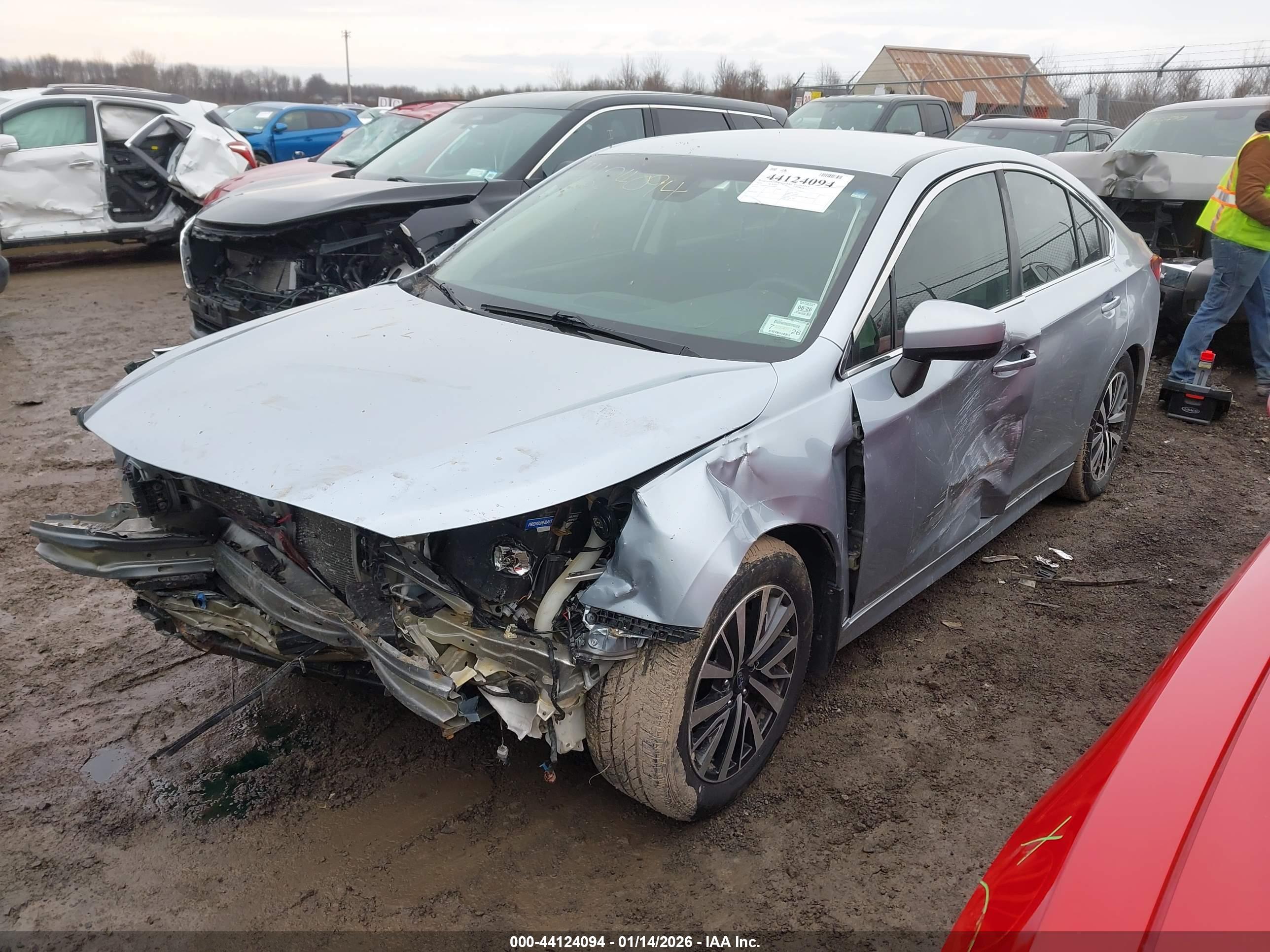 SUBARU LEGACY image 2