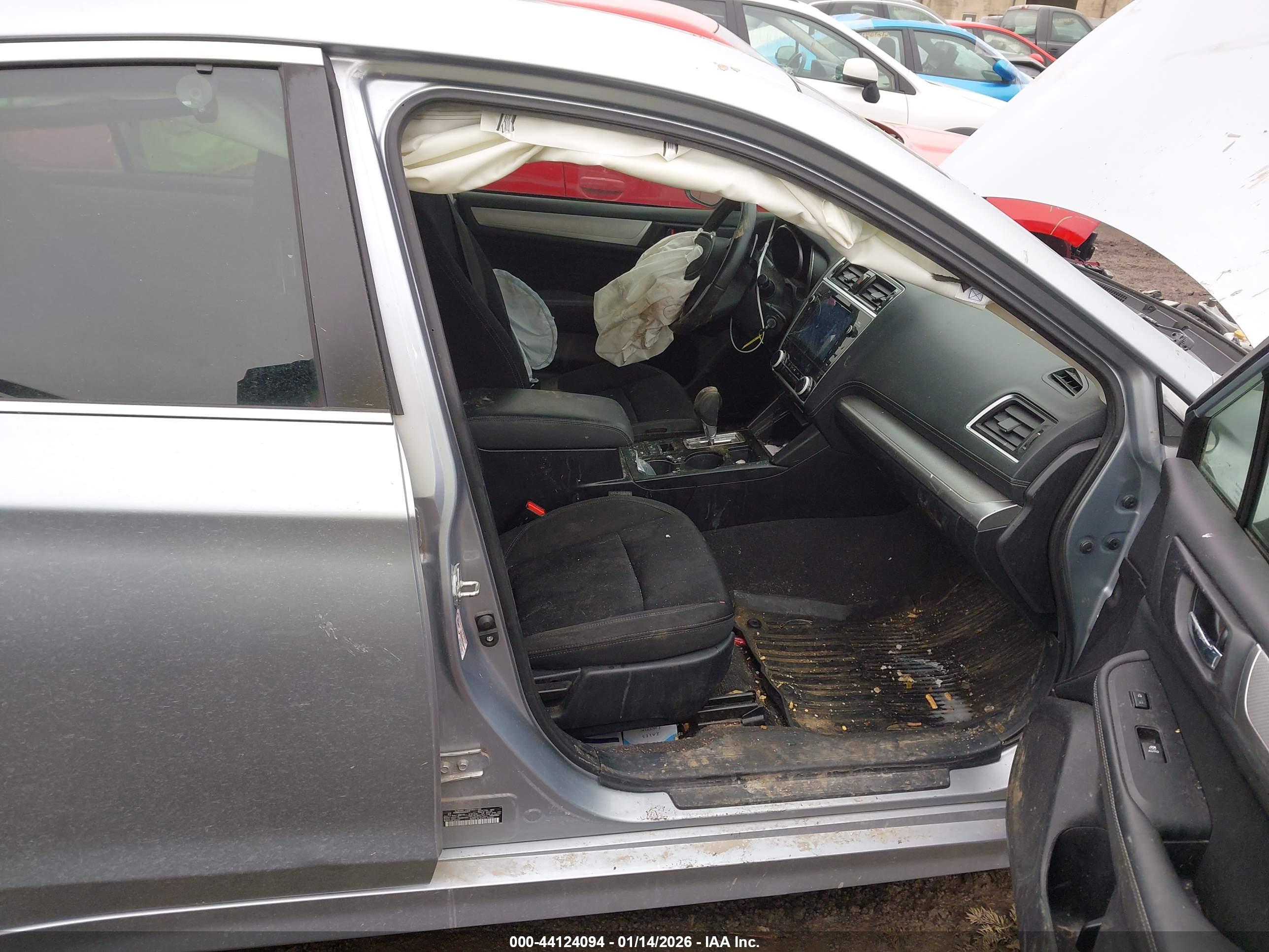 SUBARU LEGACY image 5