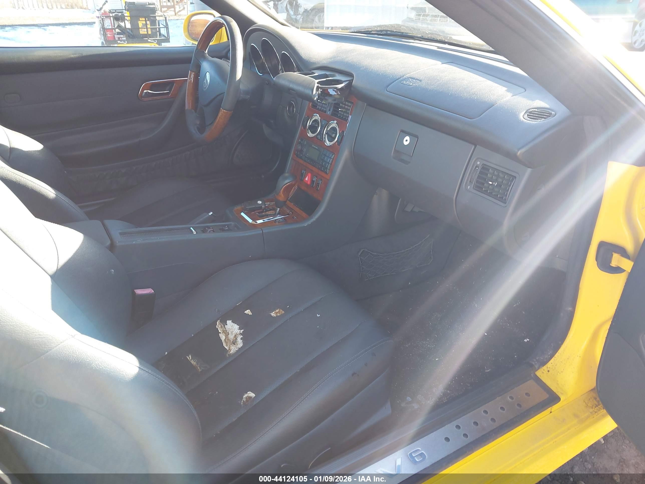 MERCEDES-BENZ SLK image 5