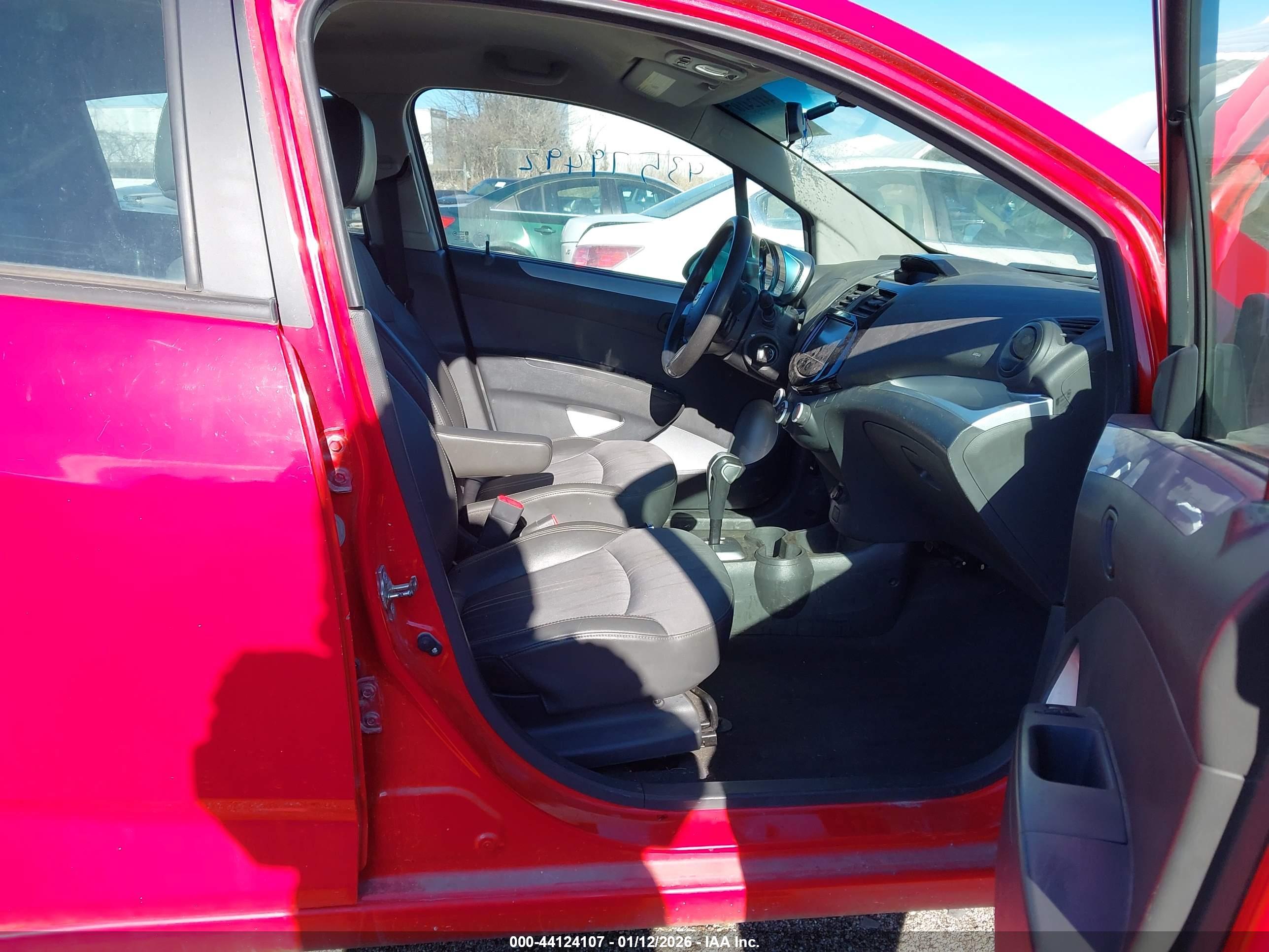 CHEVROLET SPARK image 5