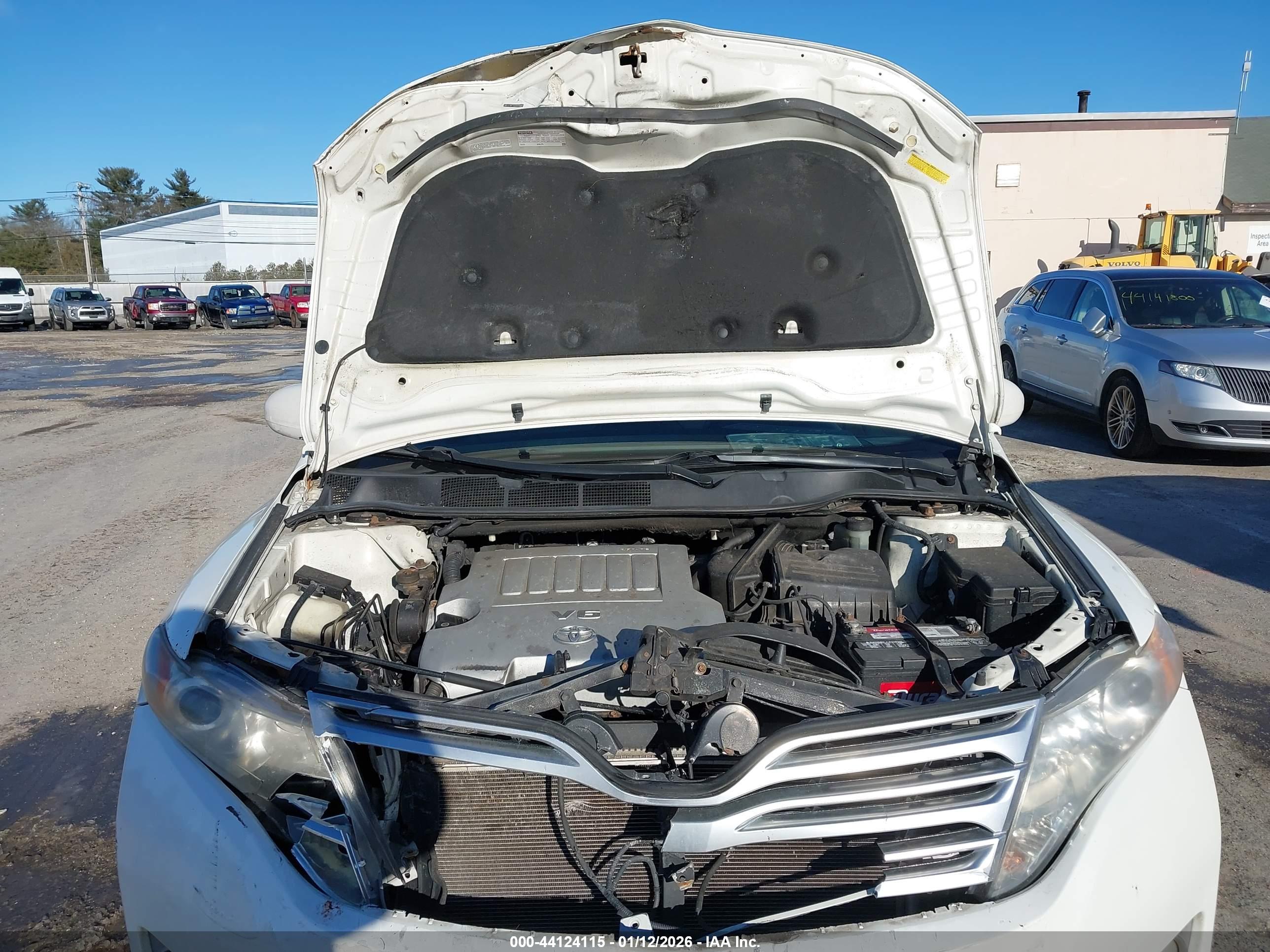 TOYOTA VENZA image 10