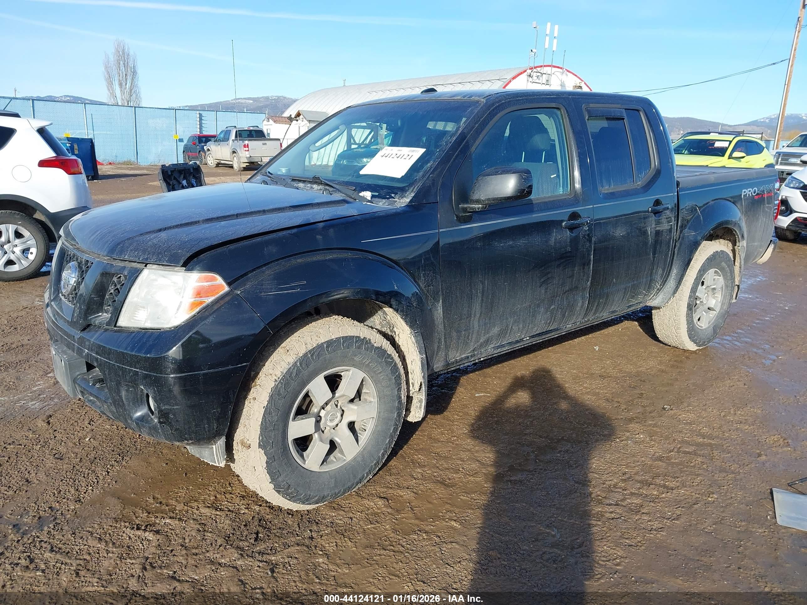 NISSAN FRONTIER image 2
