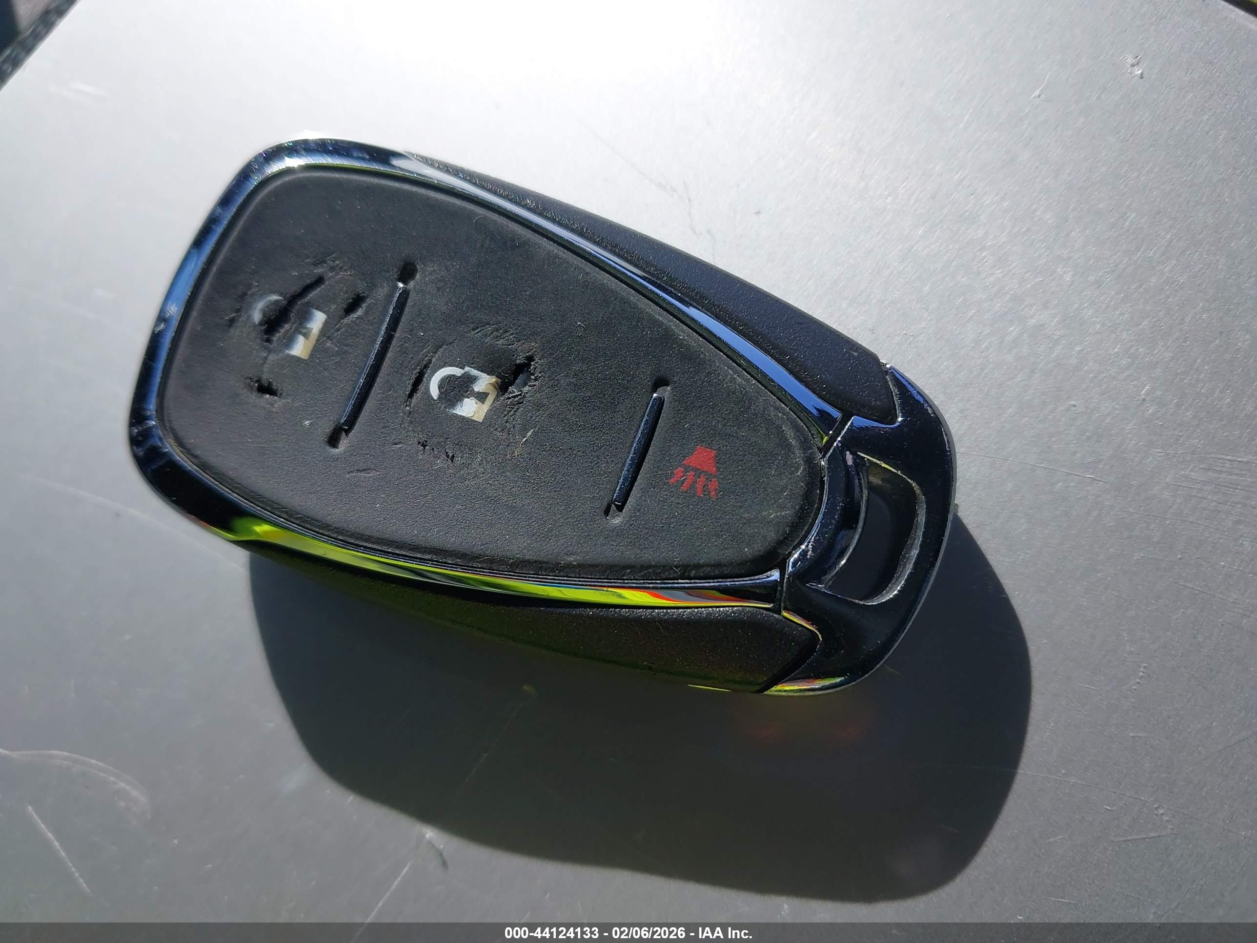 CHEVROLET EQUINOX image 11