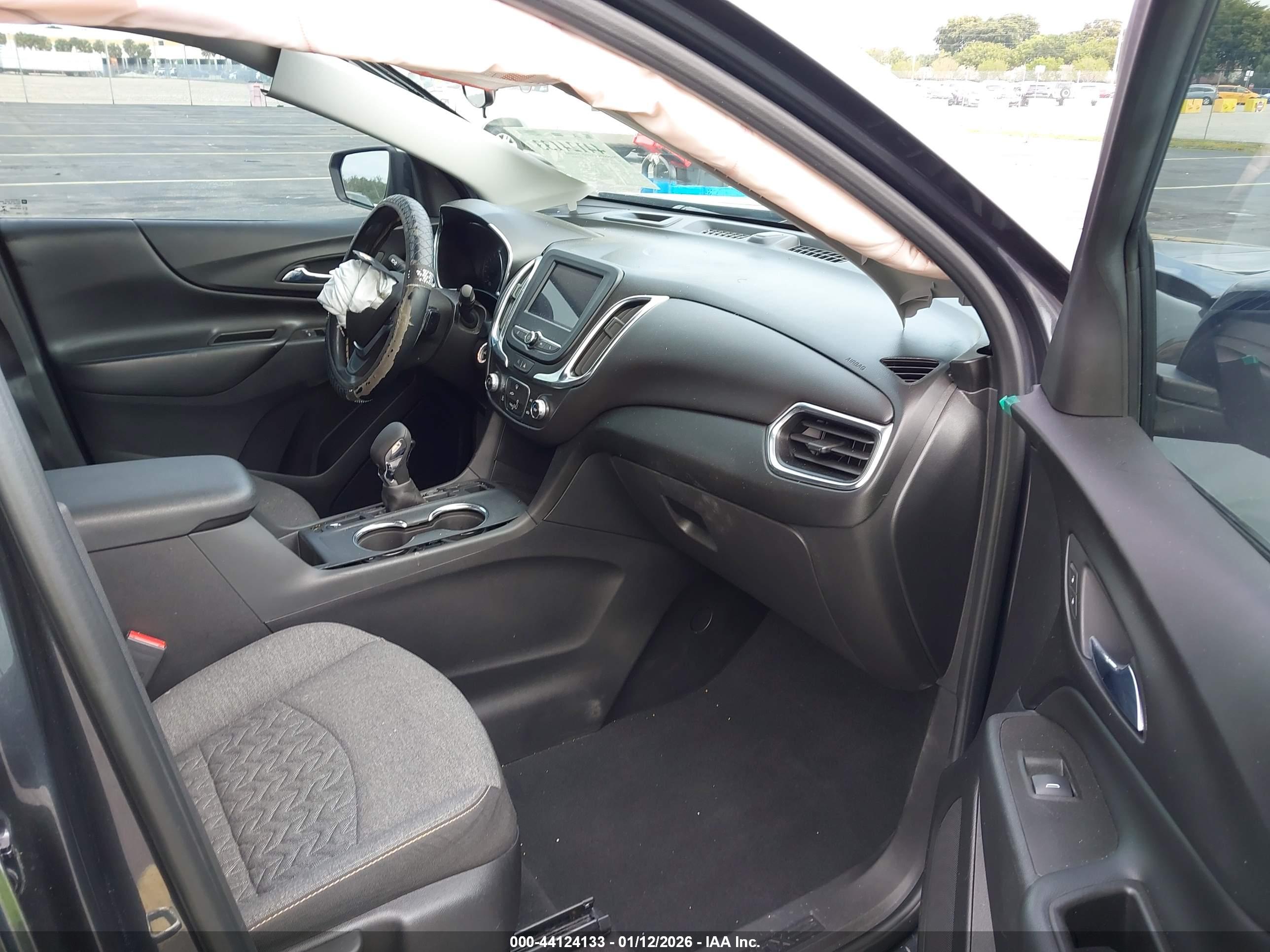 CHEVROLET EQUINOX image 5