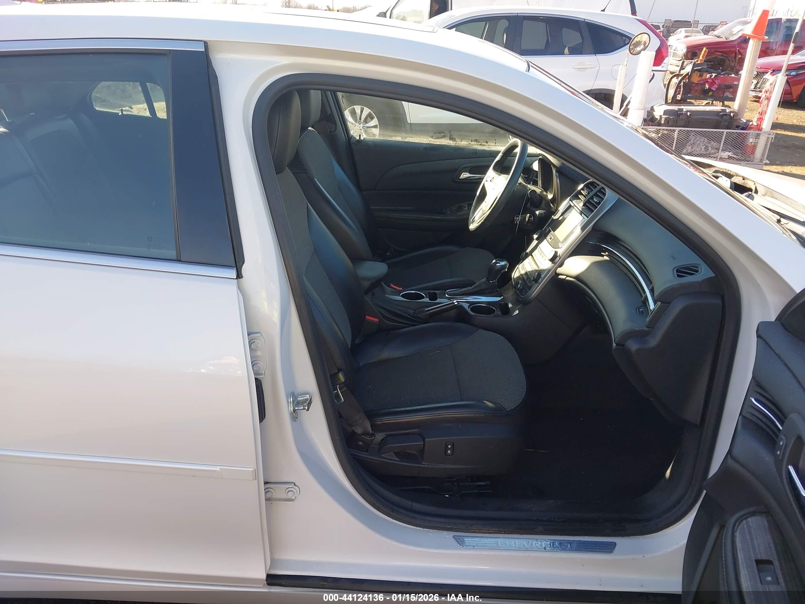 CHEVROLET MALIBU image 5