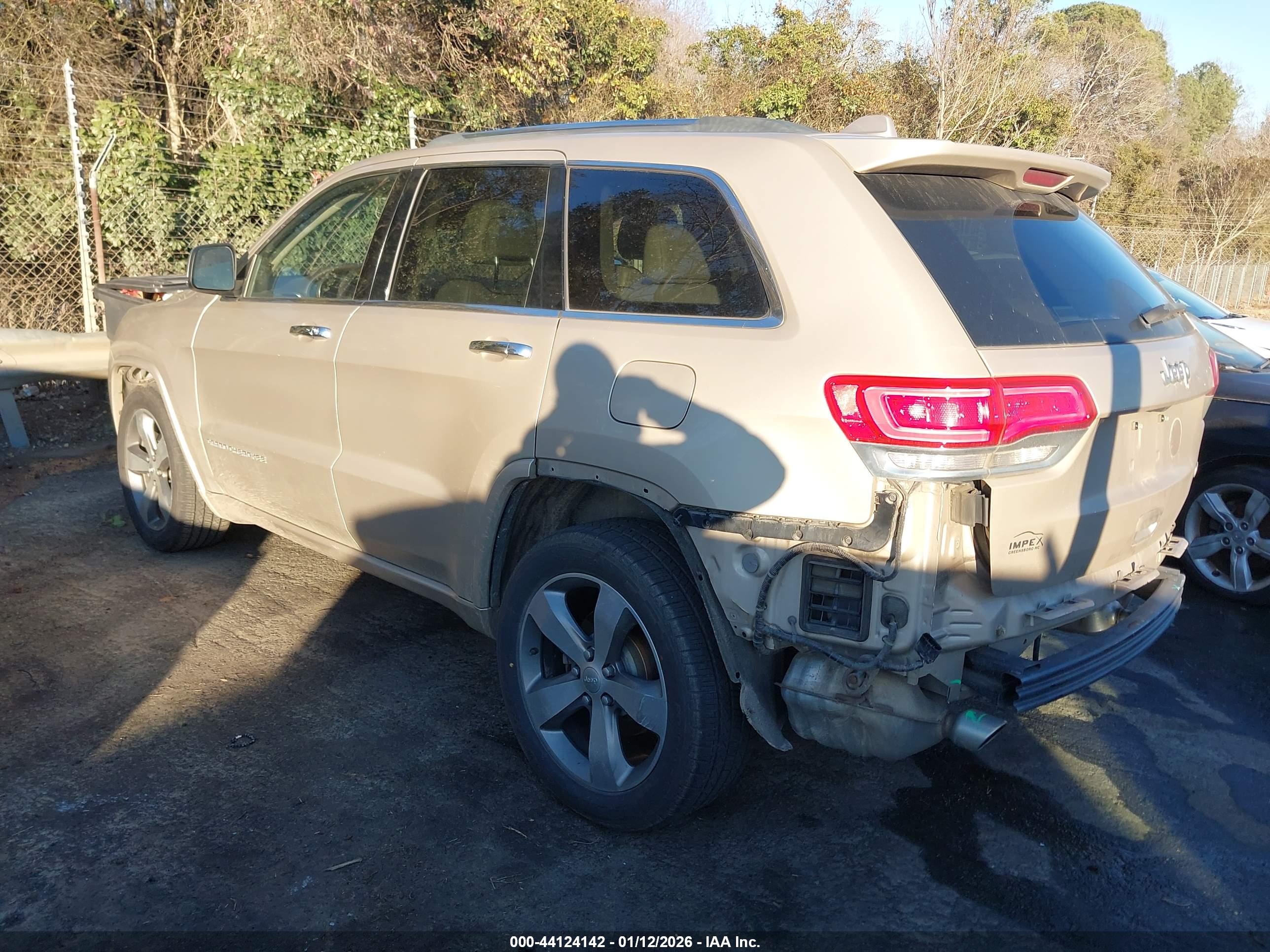 JEEP GRAND image 3