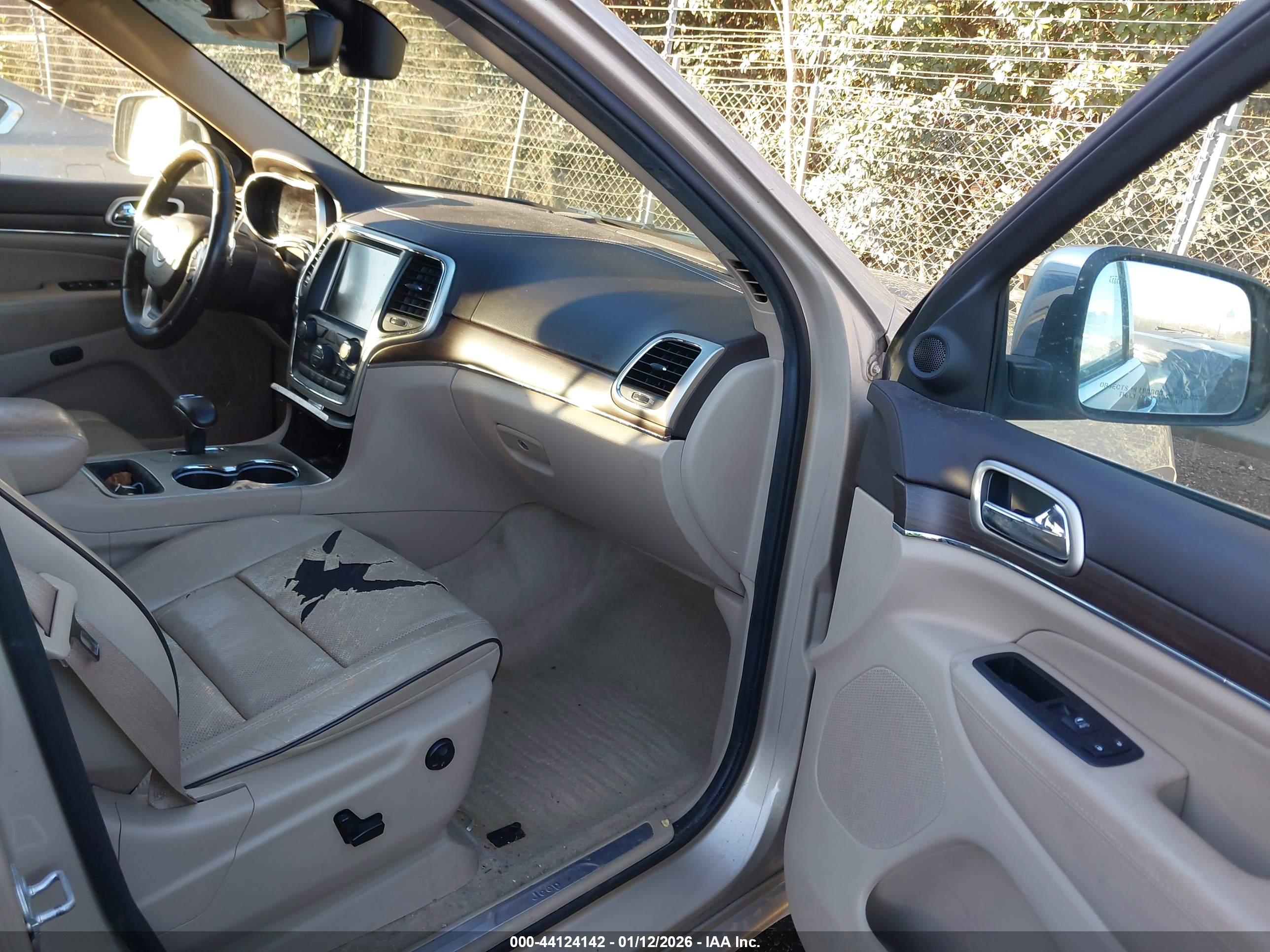 JEEP GRAND image 5