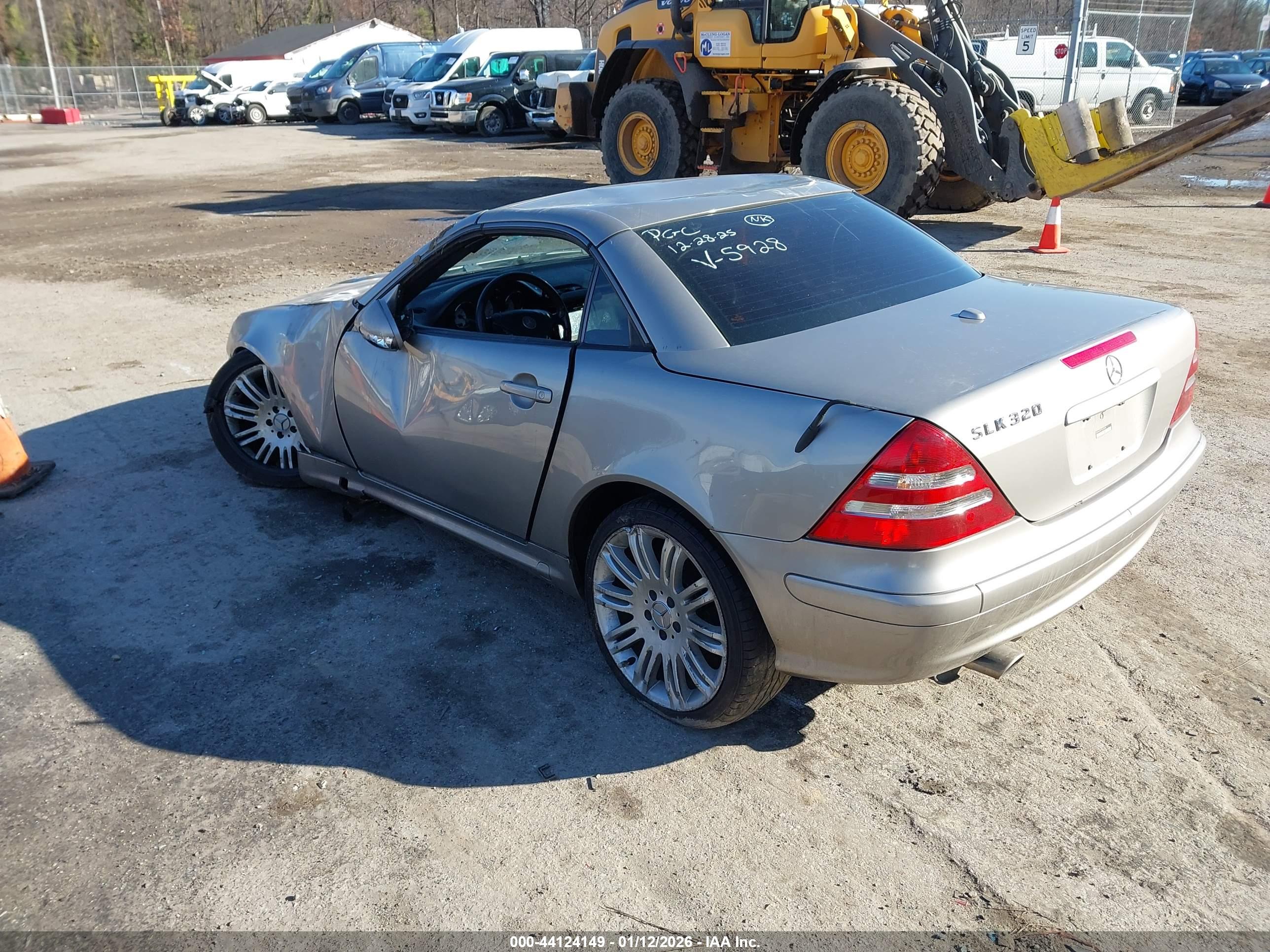 MERCEDES-BENZ SLK image 3
