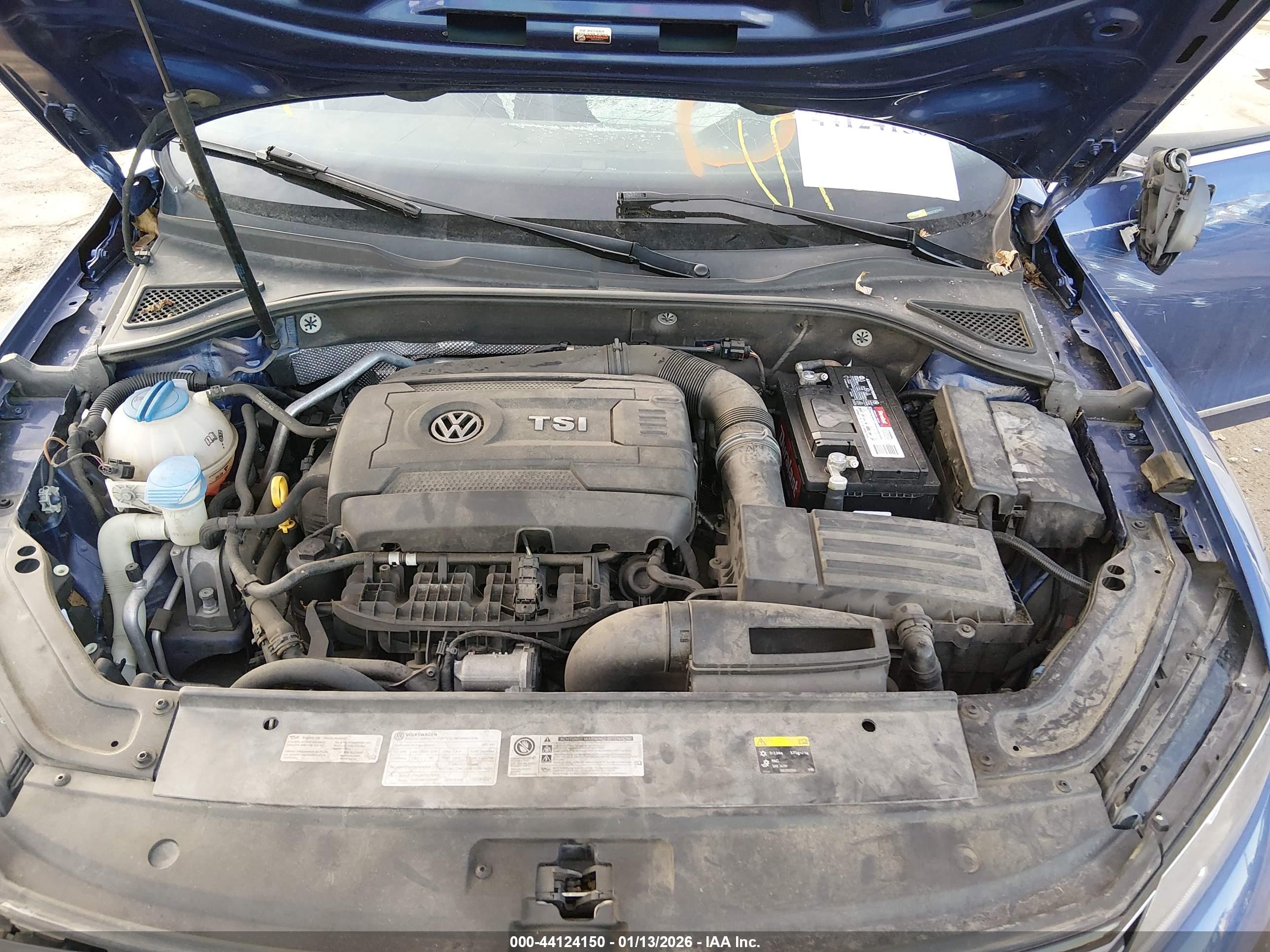VOLKSWAGEN PASSAT image 10