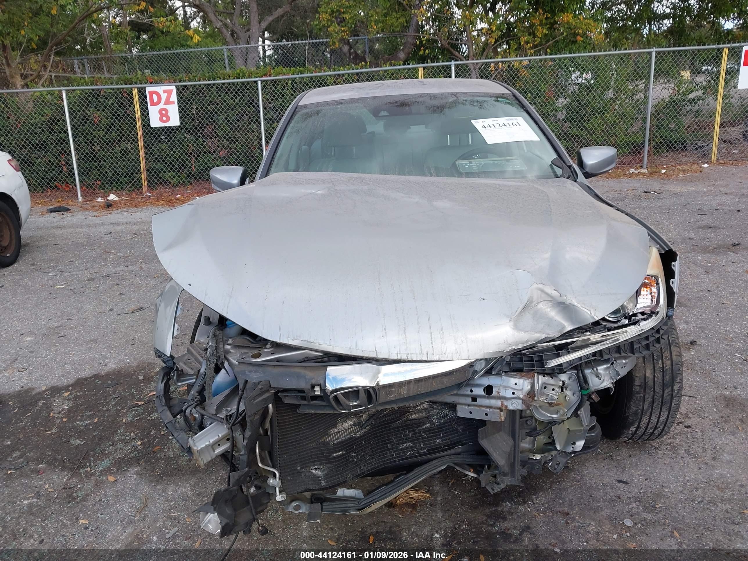 HONDA ACCORD image 6