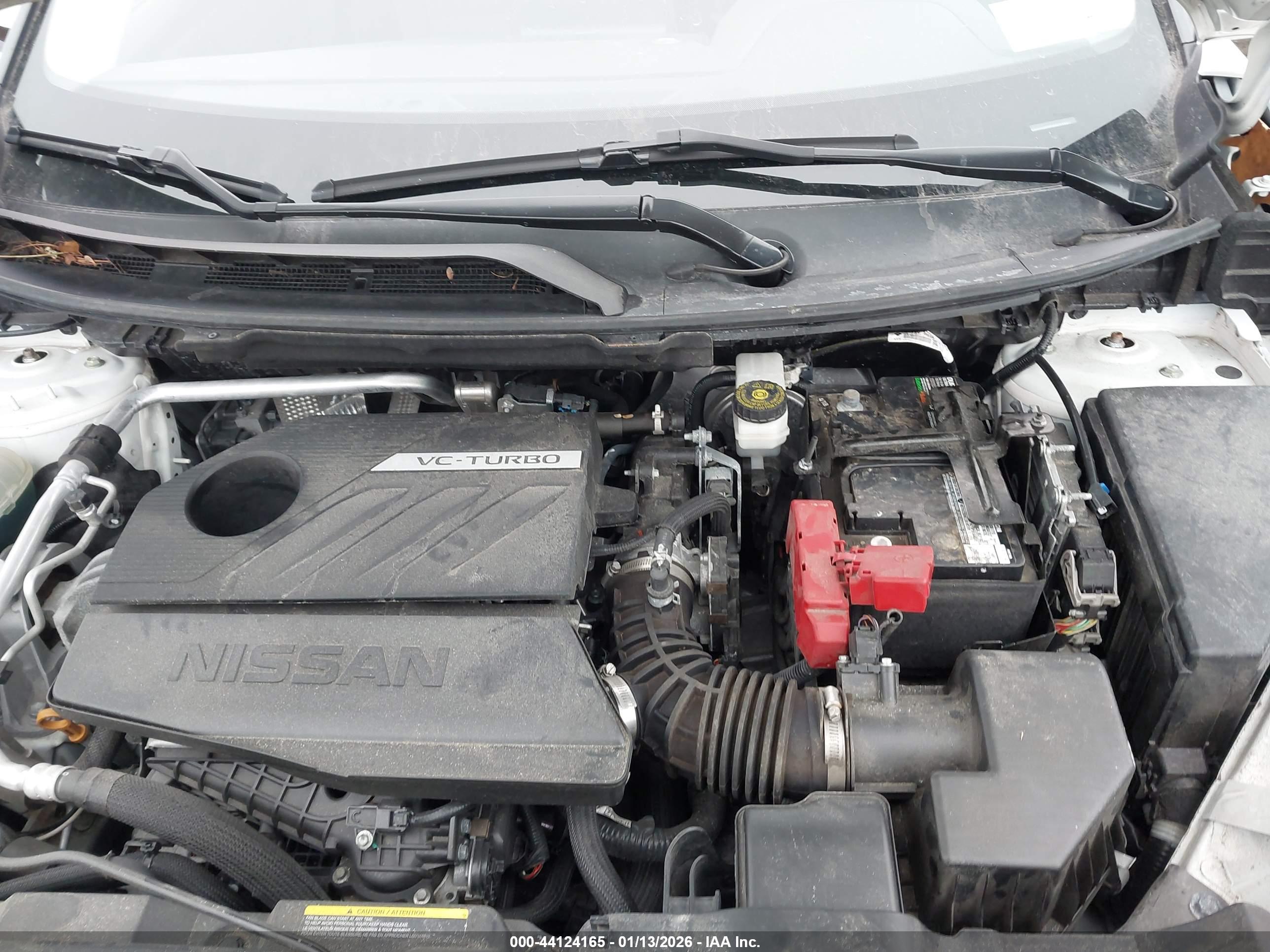 NISSAN ROGUE image 10