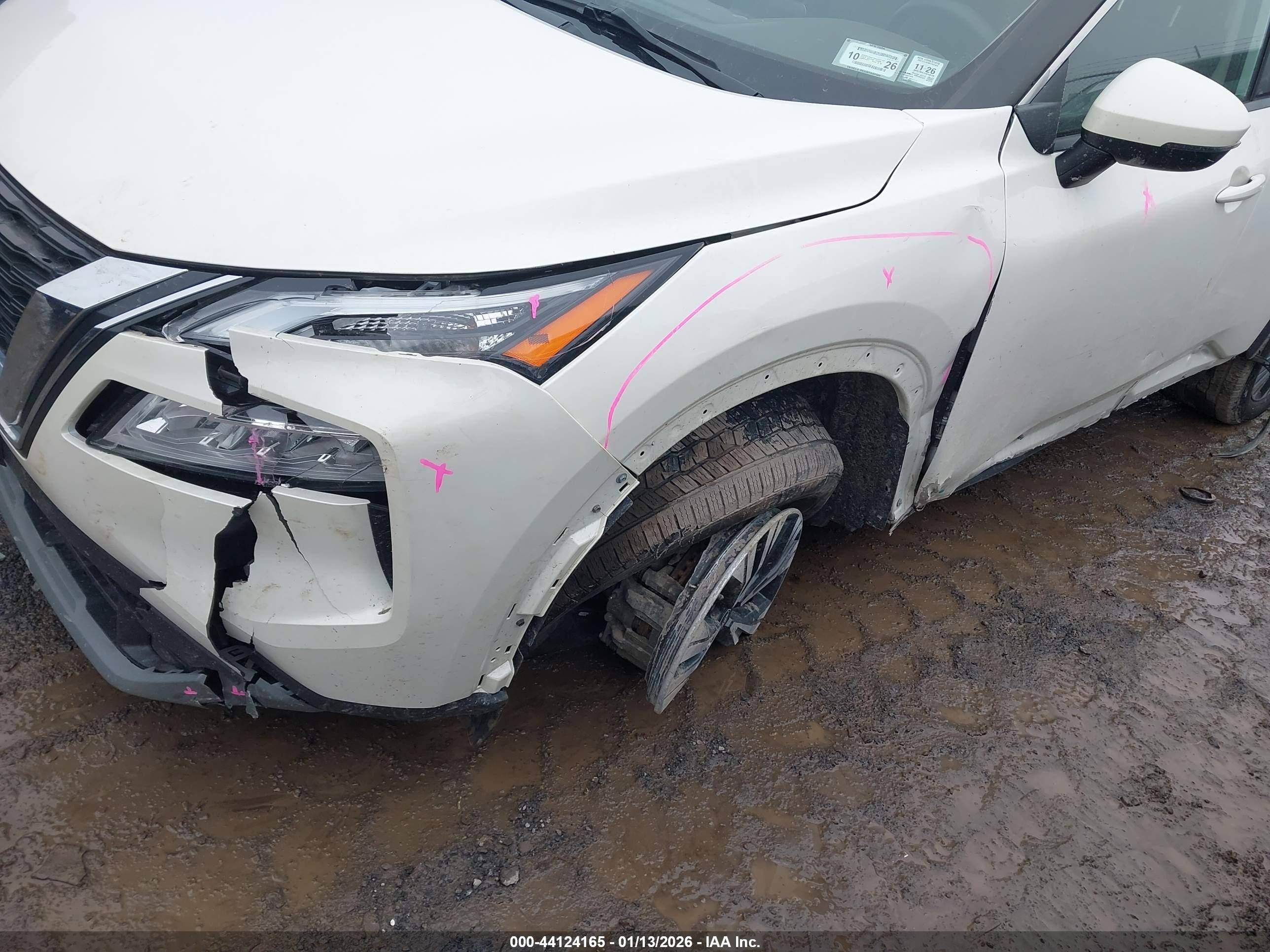 NISSAN ROGUE image 6