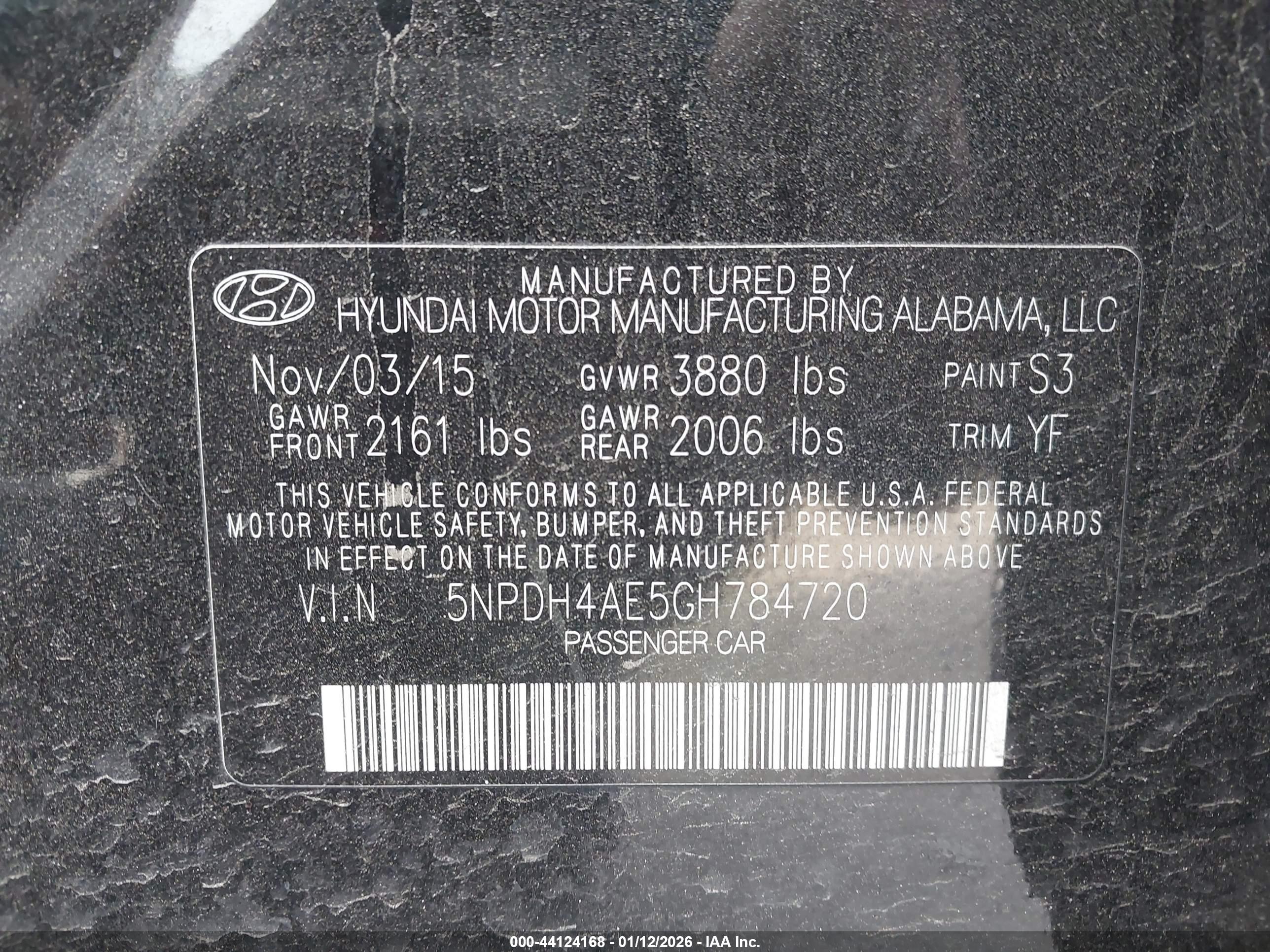 HYUNDAI ELANTRA image 9