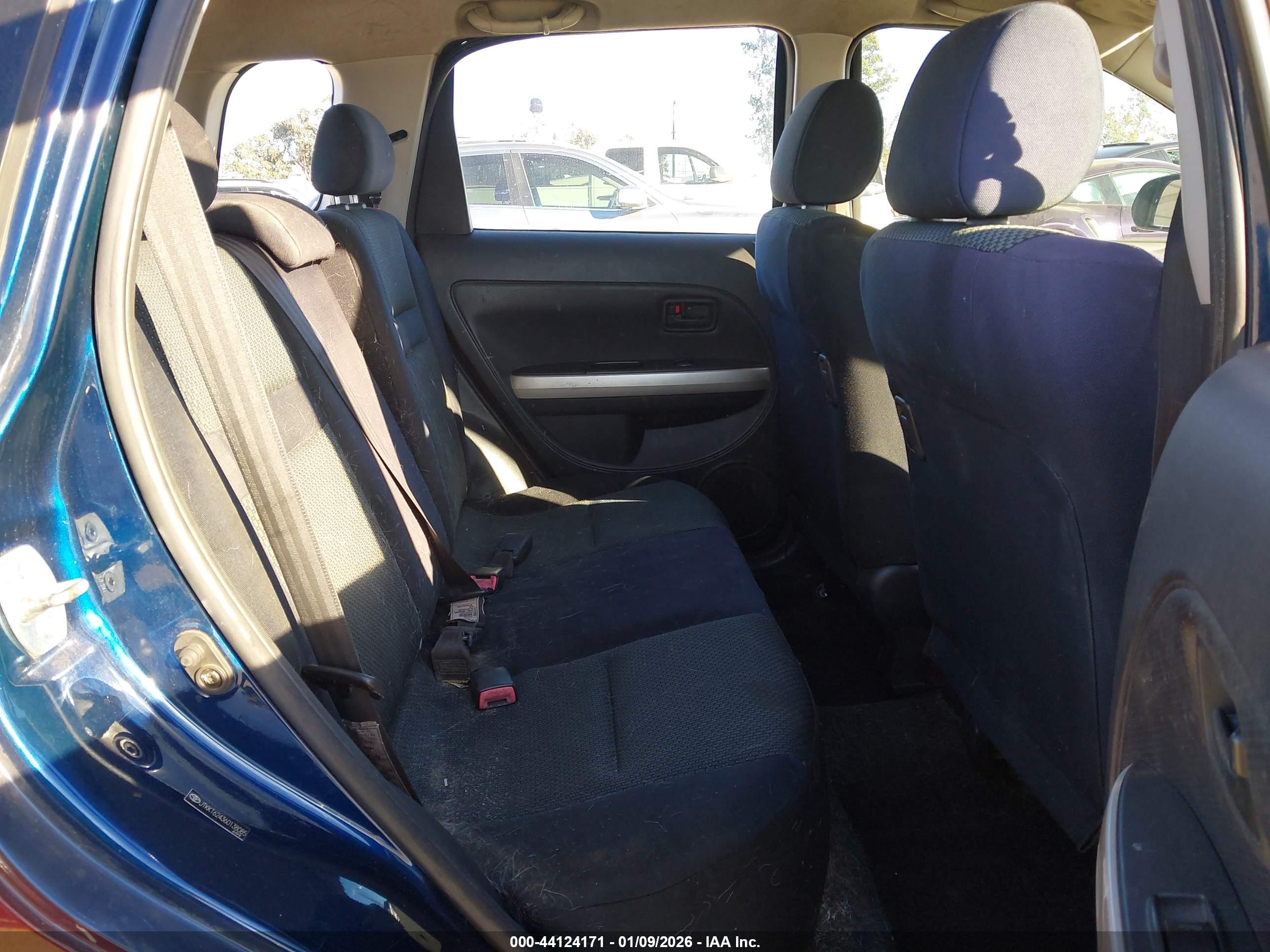 SCION XA image 8