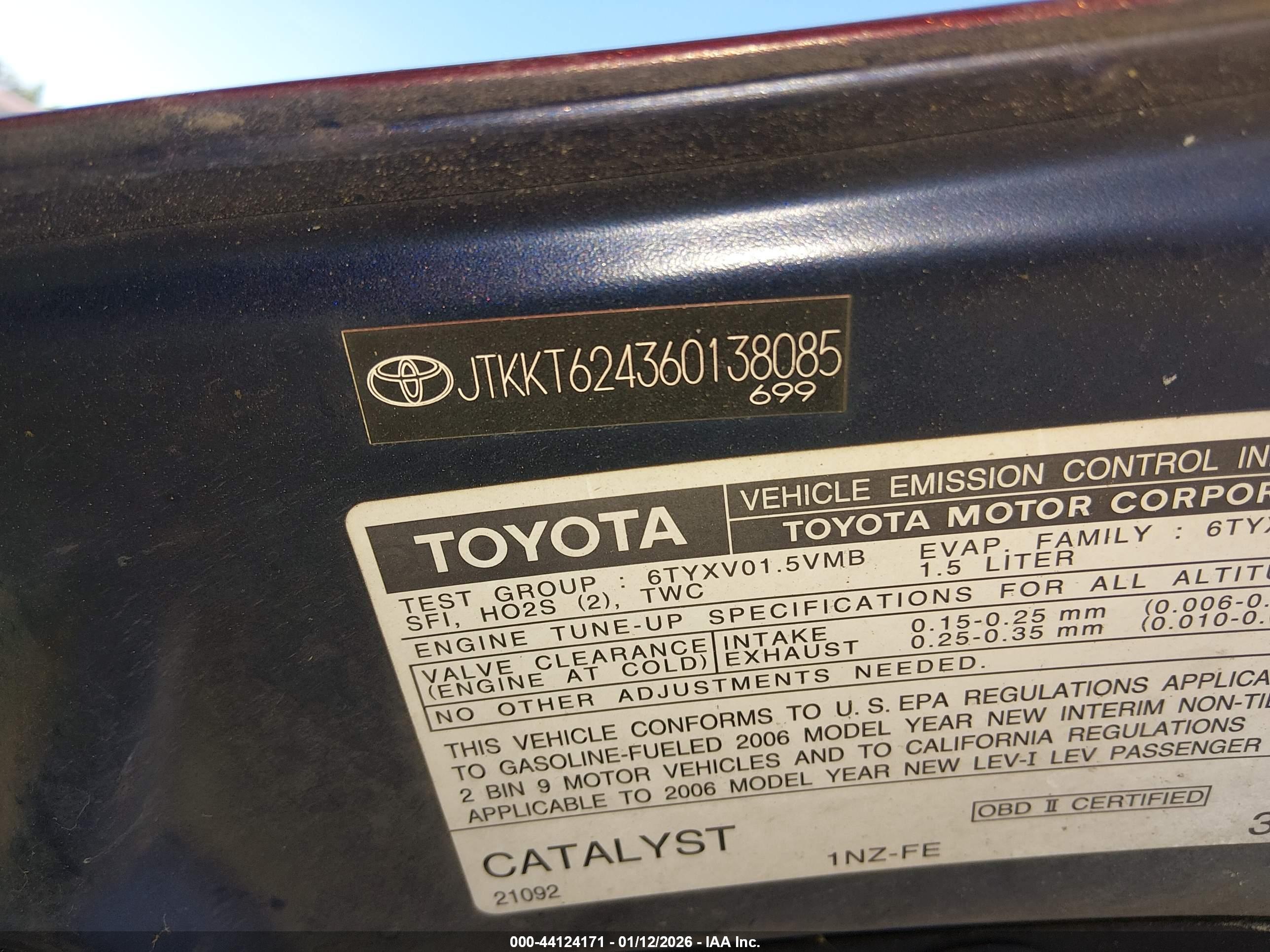 SCION XA image 9