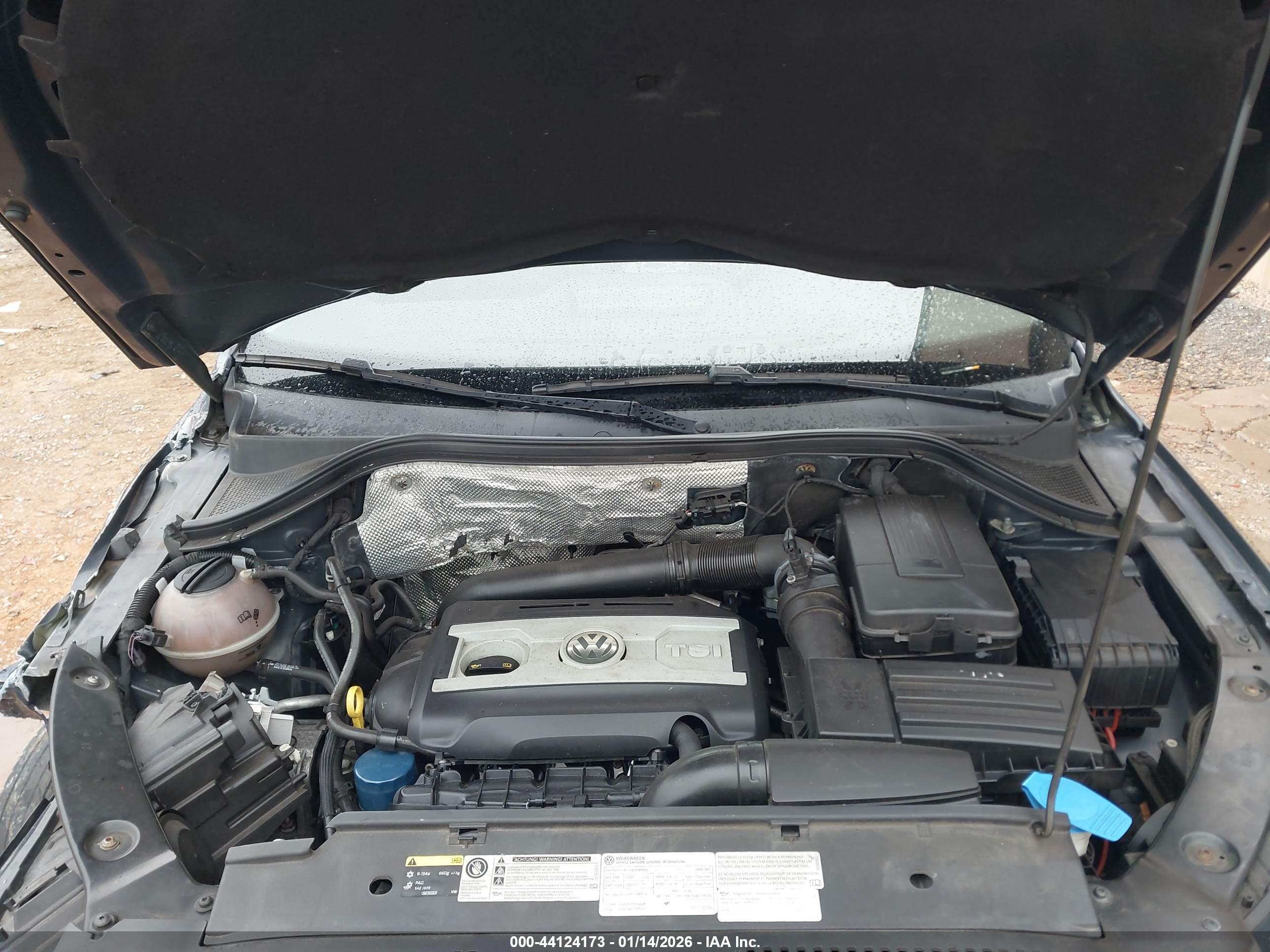 VOLKSWAGEN TIGUAN image 10