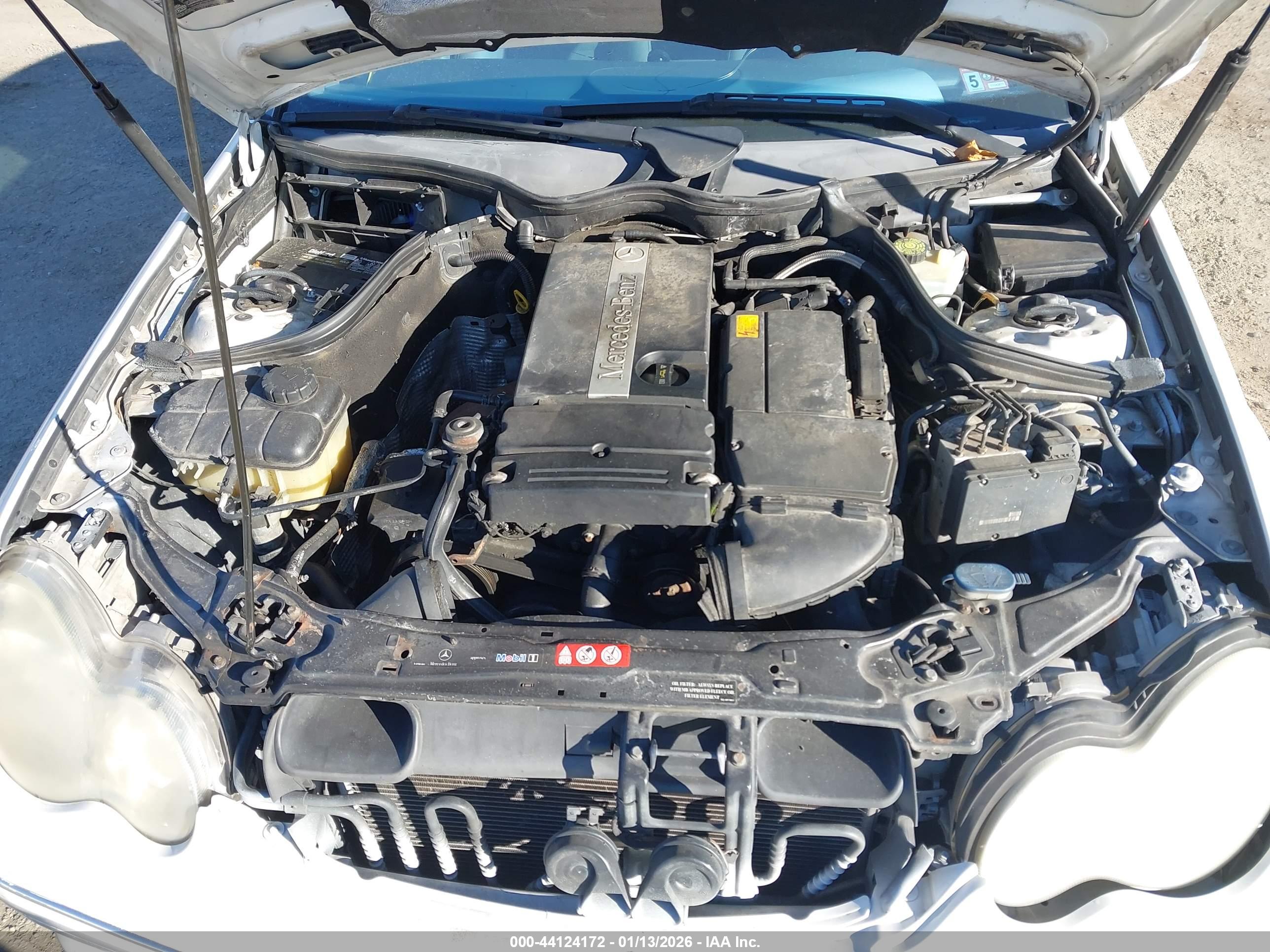 MERCEDES-BENZ C image 10