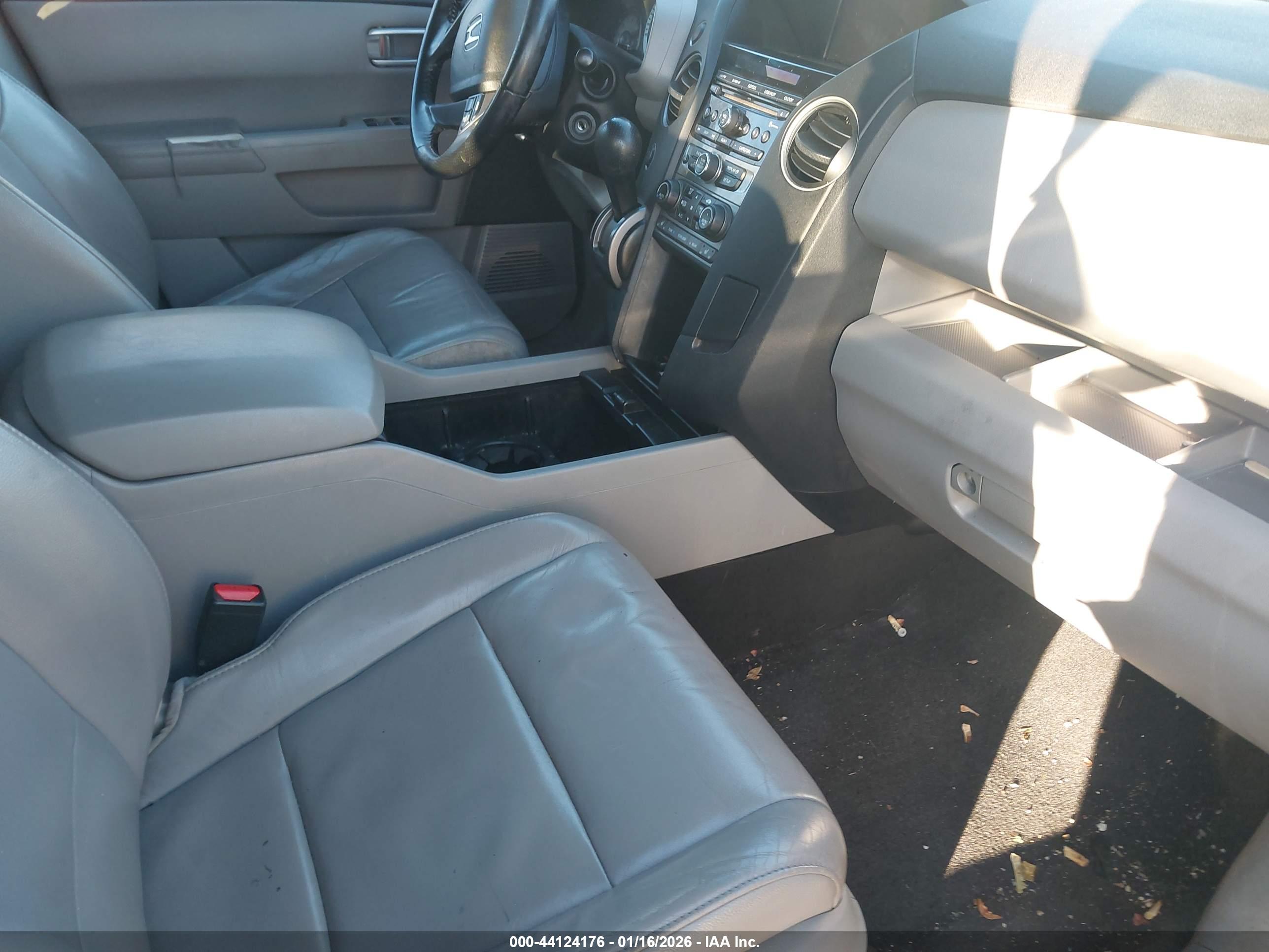 HONDA PILOT image 5