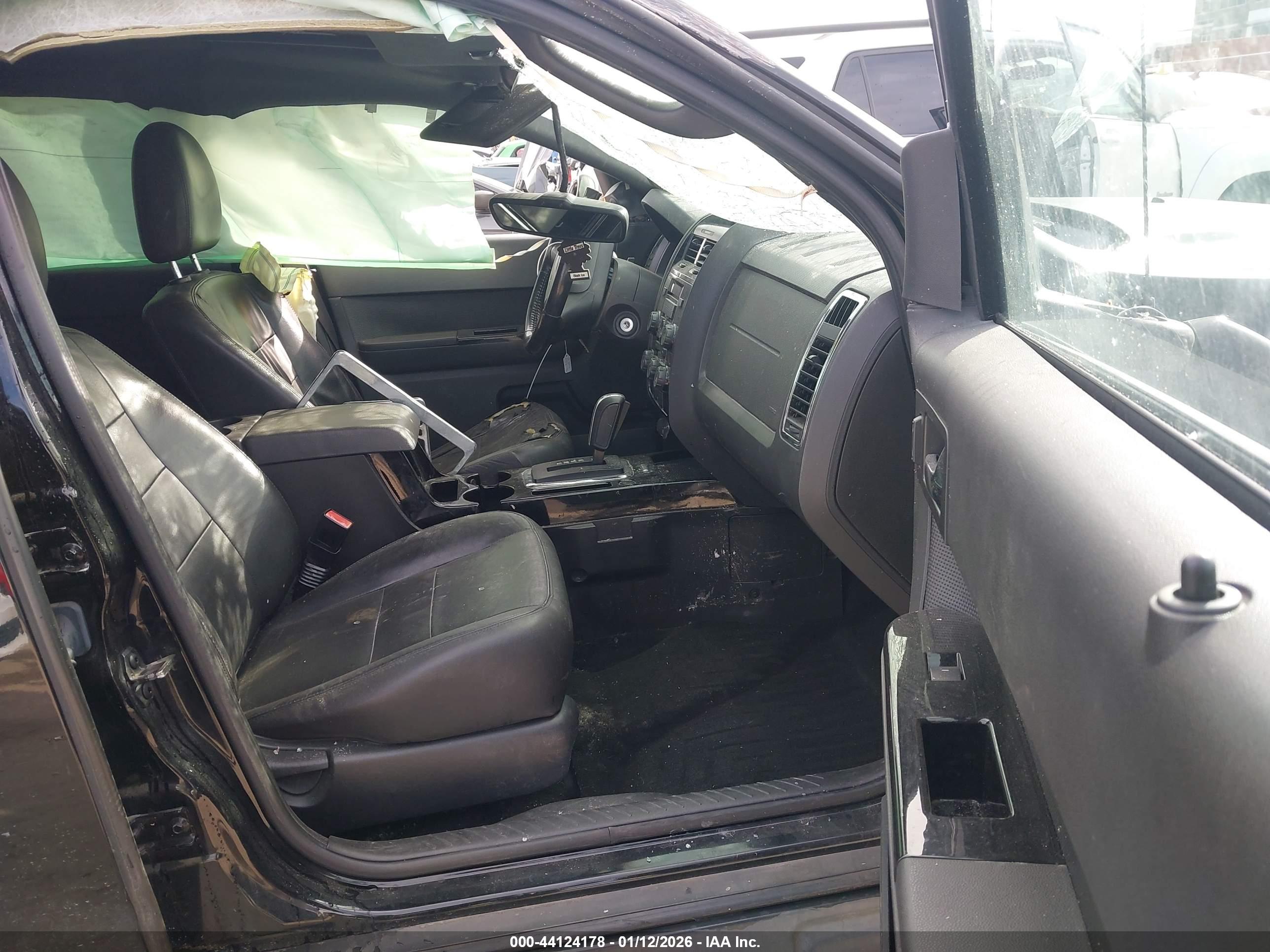 FORD ESCAPE image 5