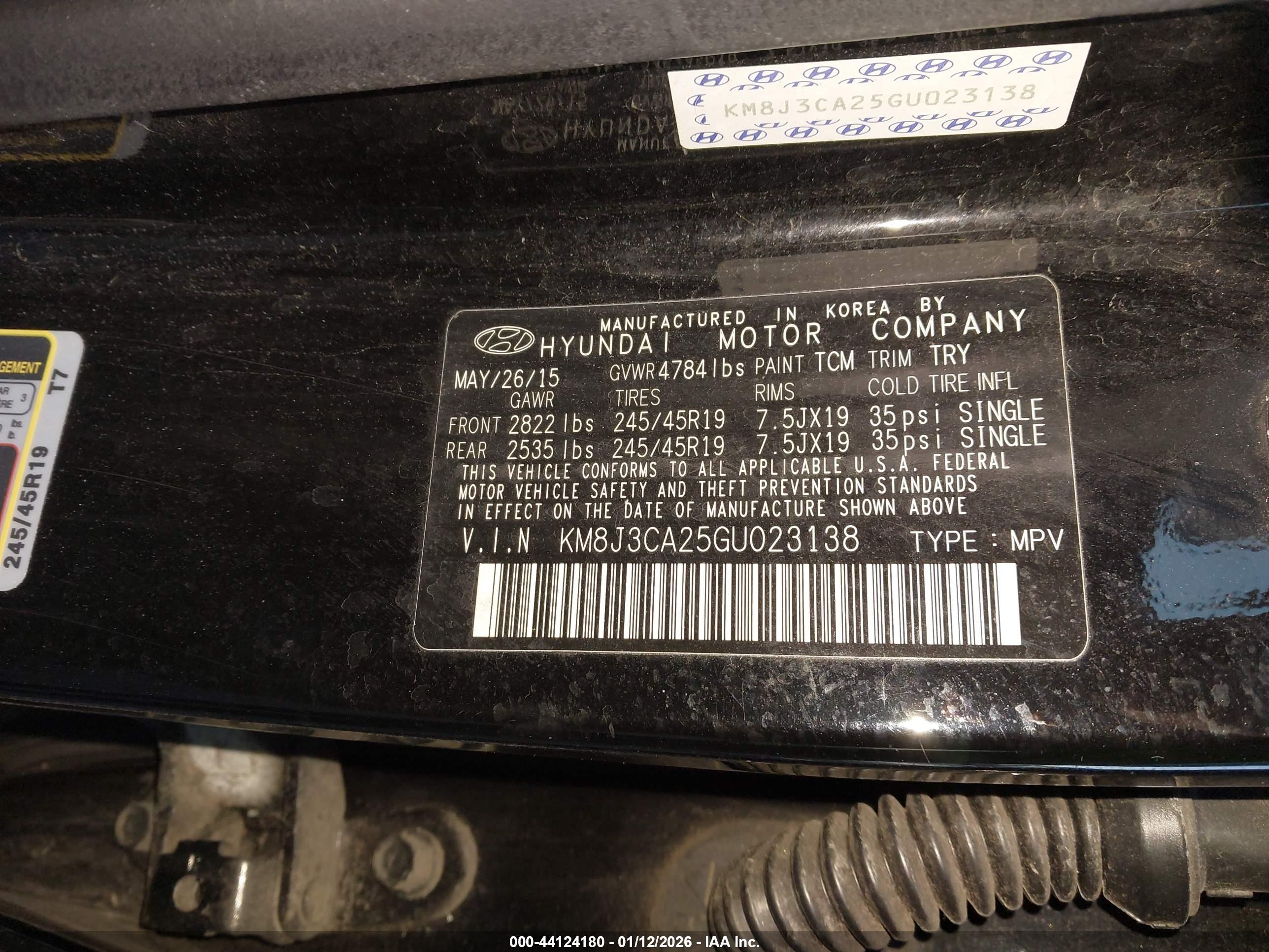 HYUNDAI TUCSON image 9