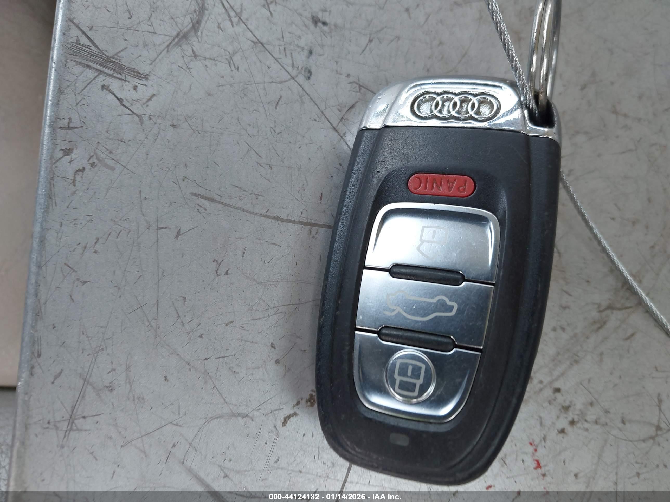 AUDI A4 image 11