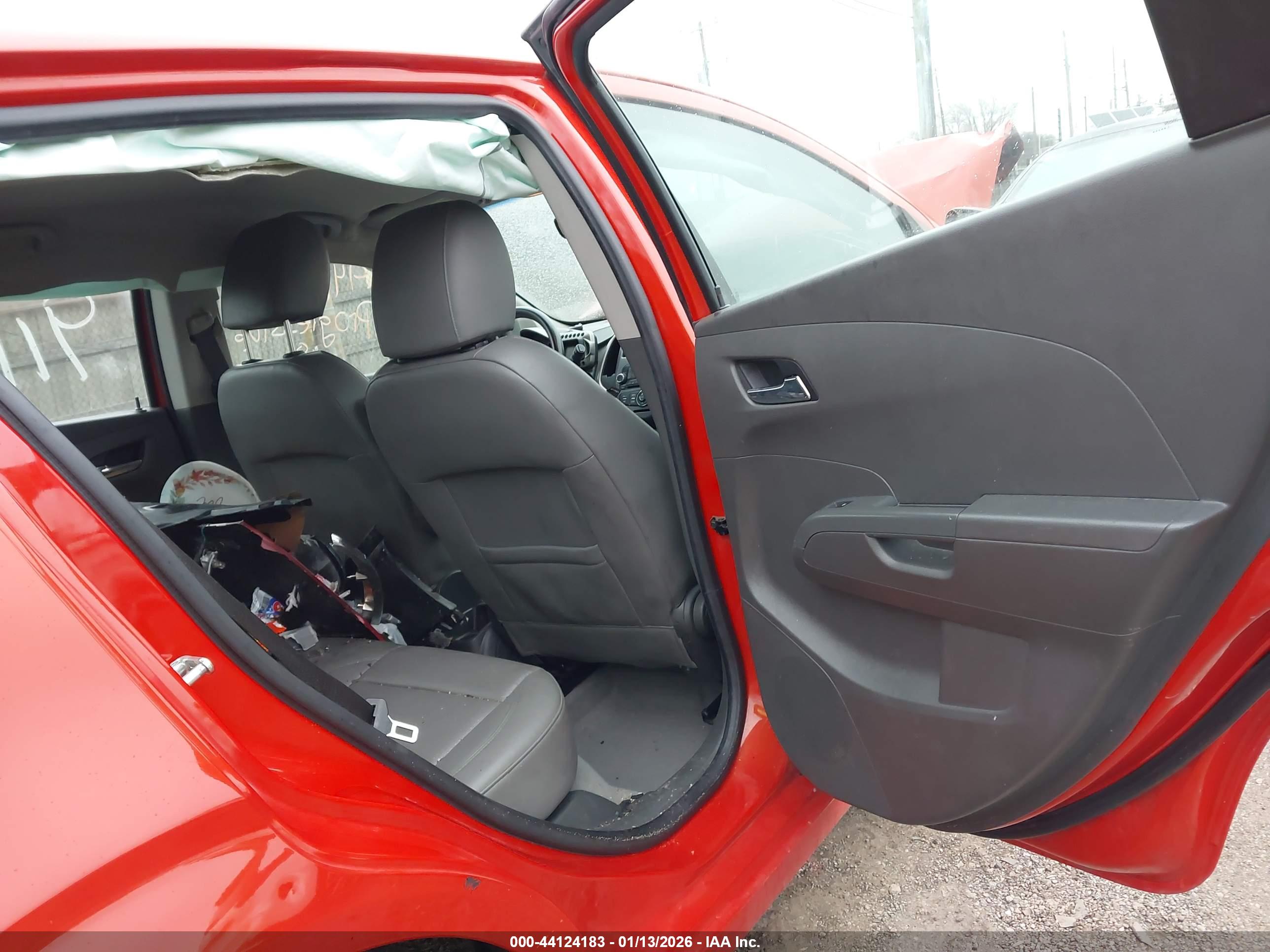 CHEVROLET SONIC image 8