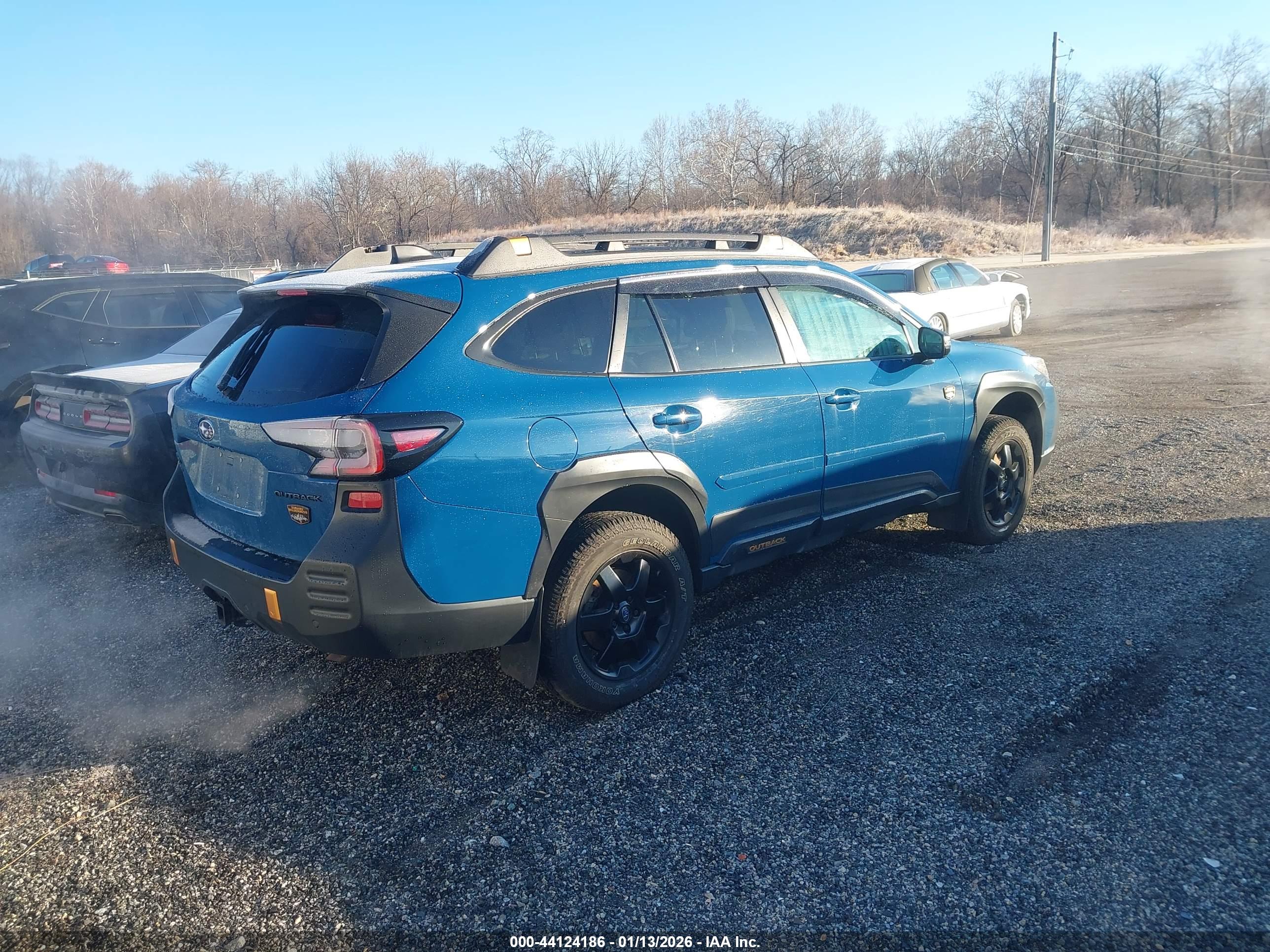 SUBARU OUTBACK image 4