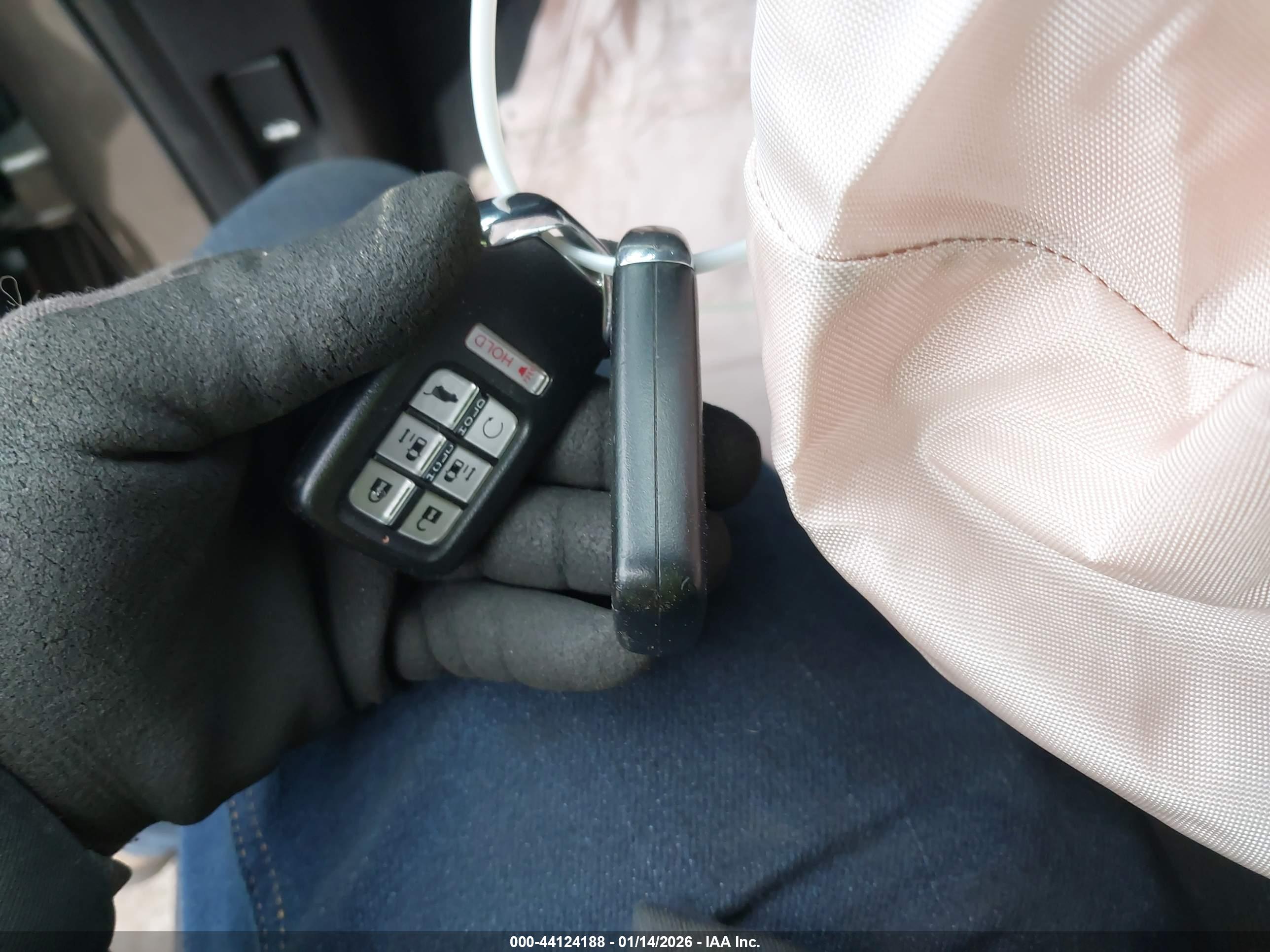 HONDA ODYSSEY image 11