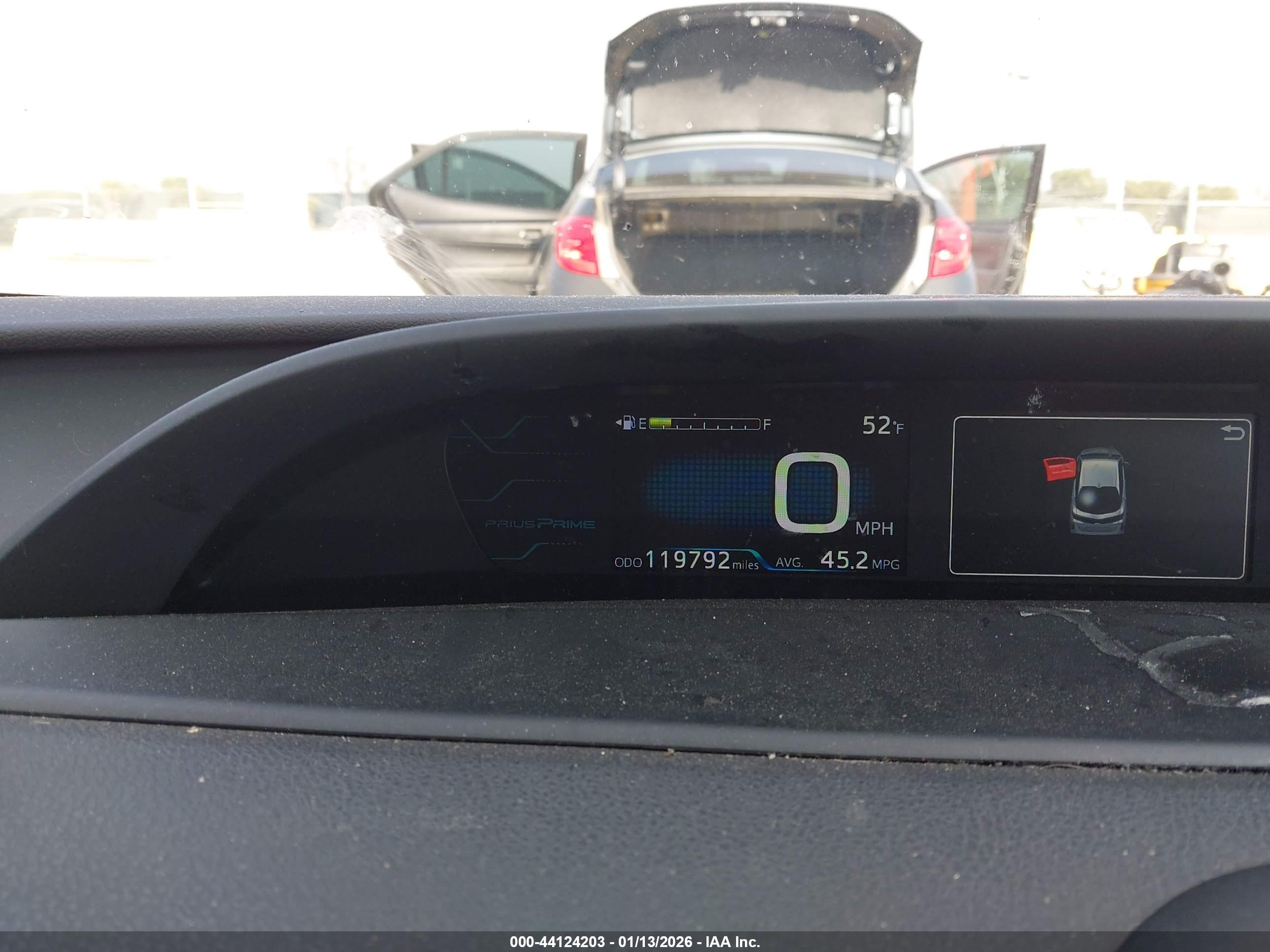 TOYOTA PRIUS image 7