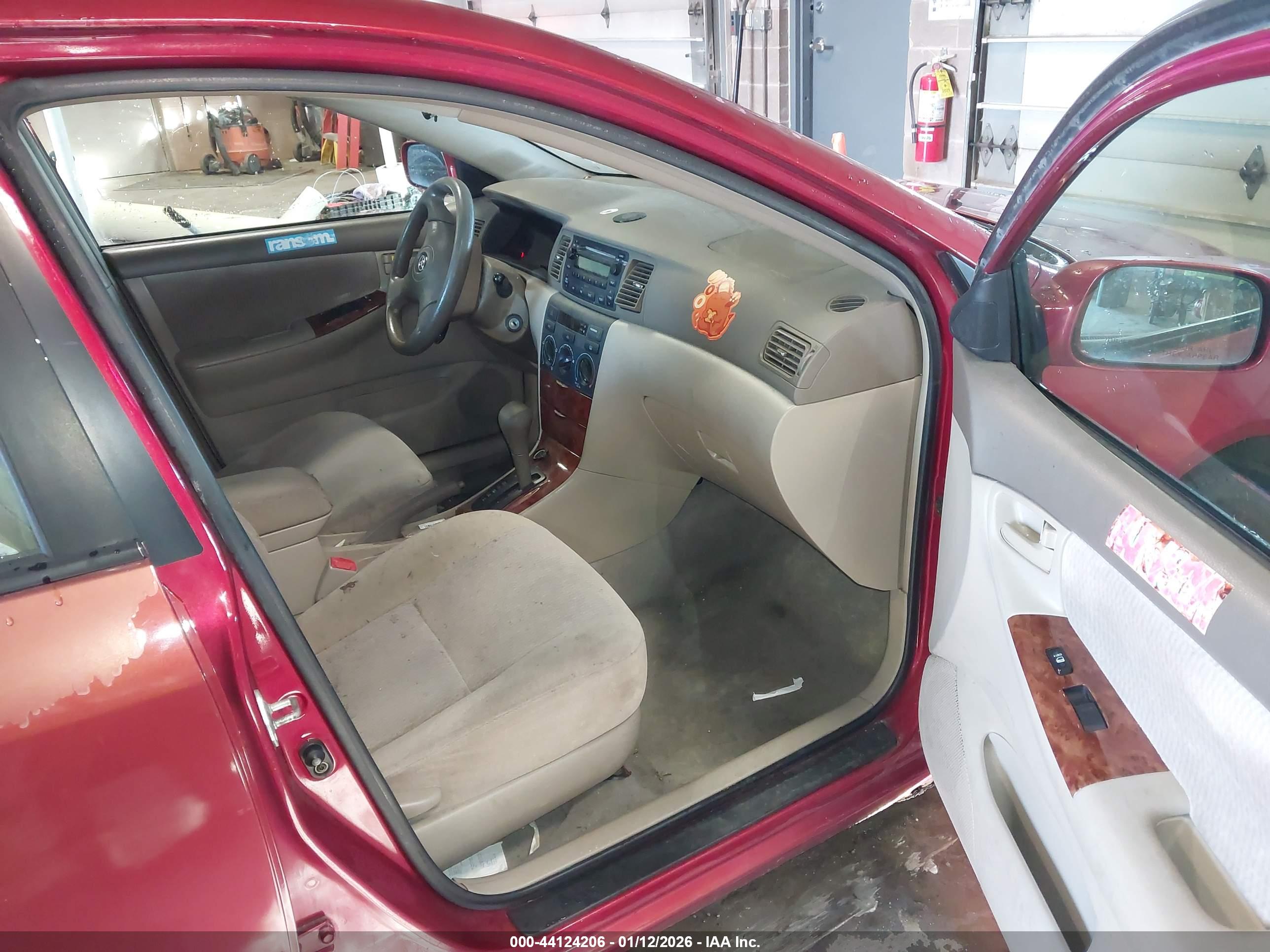 TOYOTA COROLLA image 5