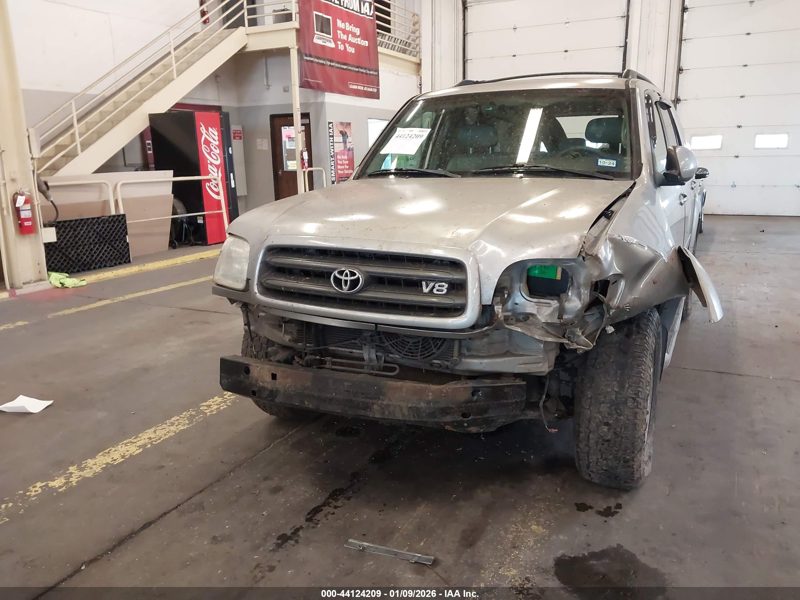 TOYOTA SEQUOIA image 6