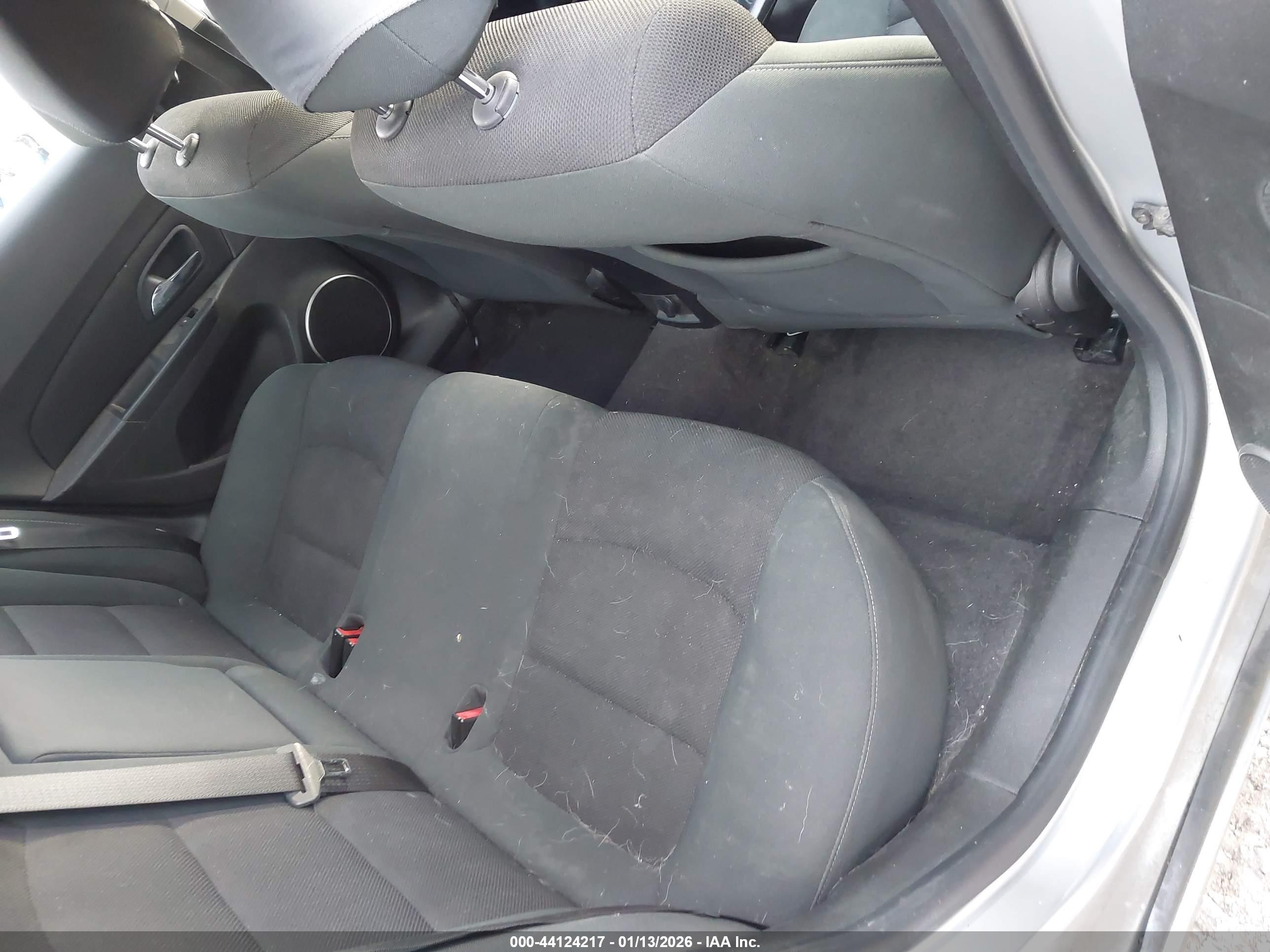 CHEVROLET CRUZE image 8