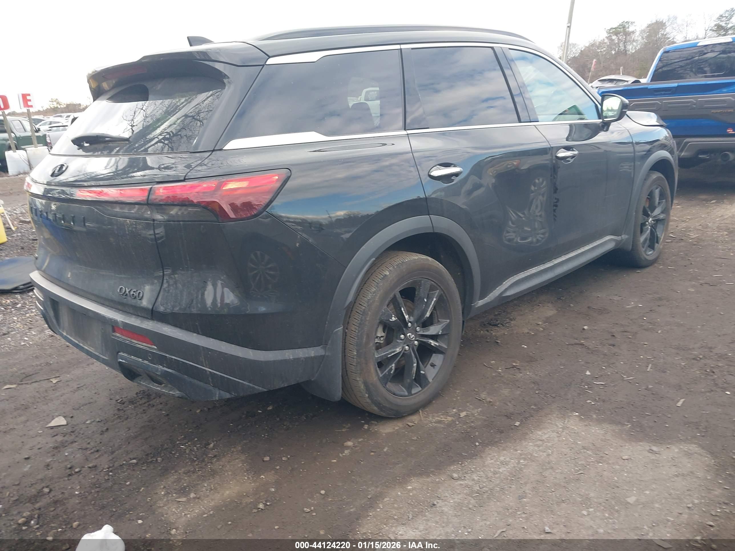 INFINITI QX60 image 4