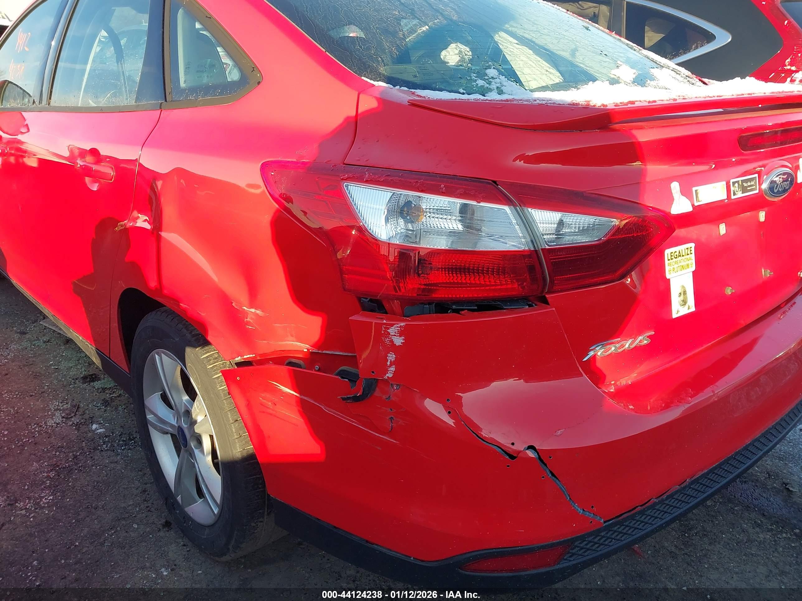 FORD FOCUS image 6