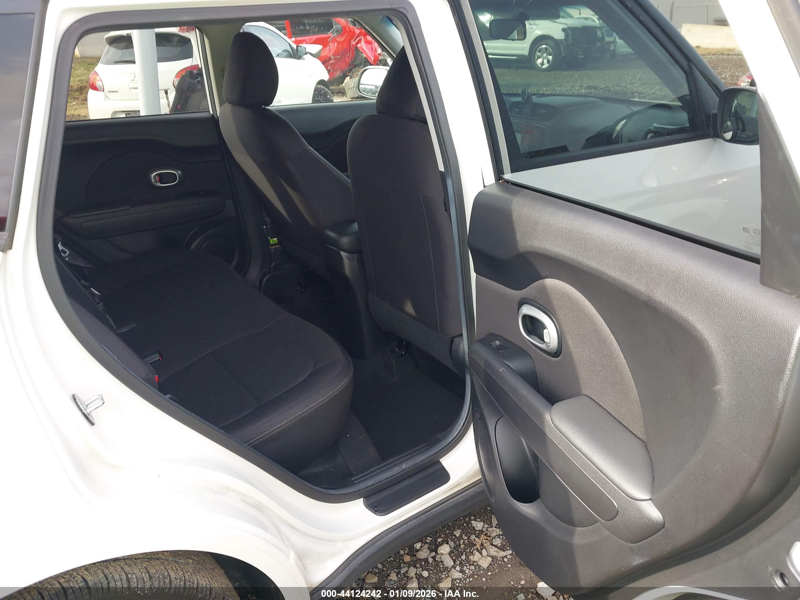 KIA SOUL image 8