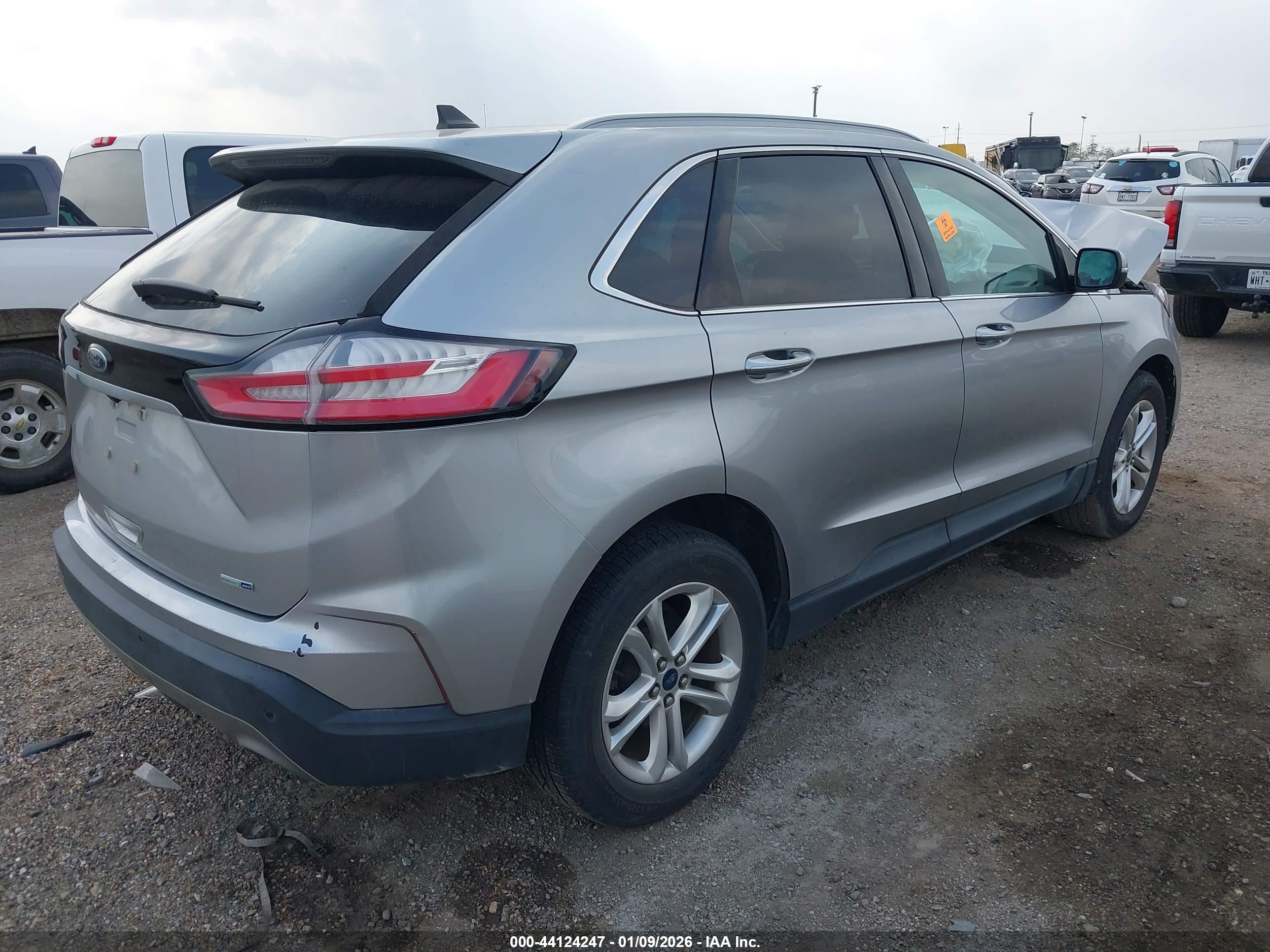 FORD EDGE image 4