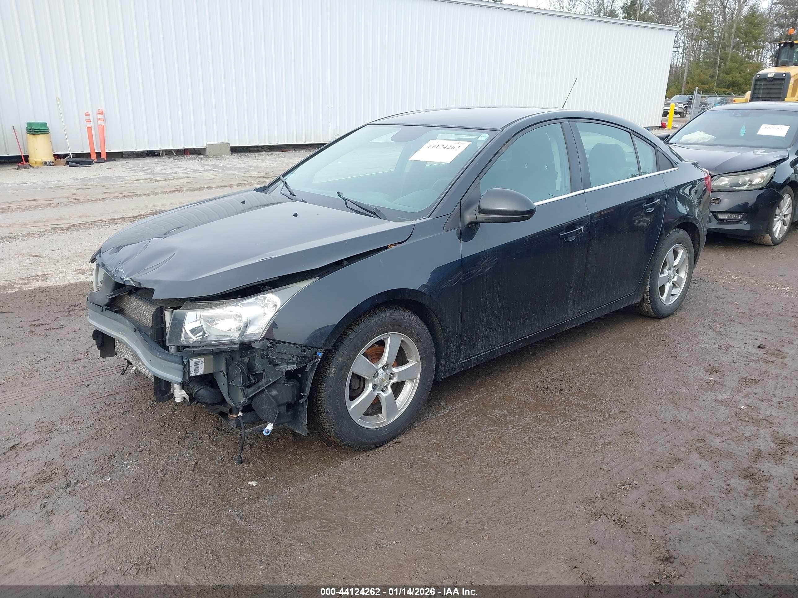 CHEVROLET CRUZE image 2