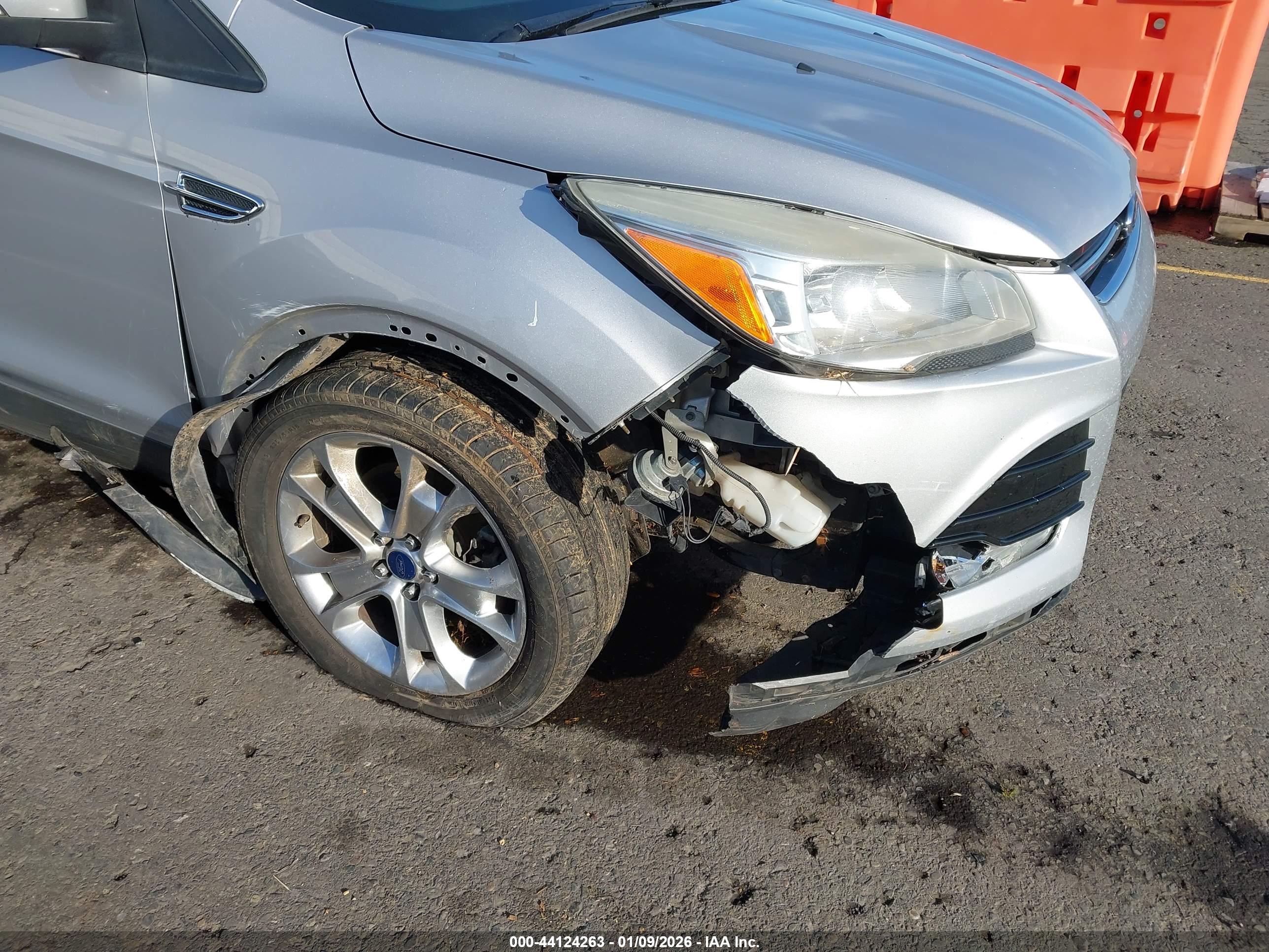 FORD ESCAPE image 6