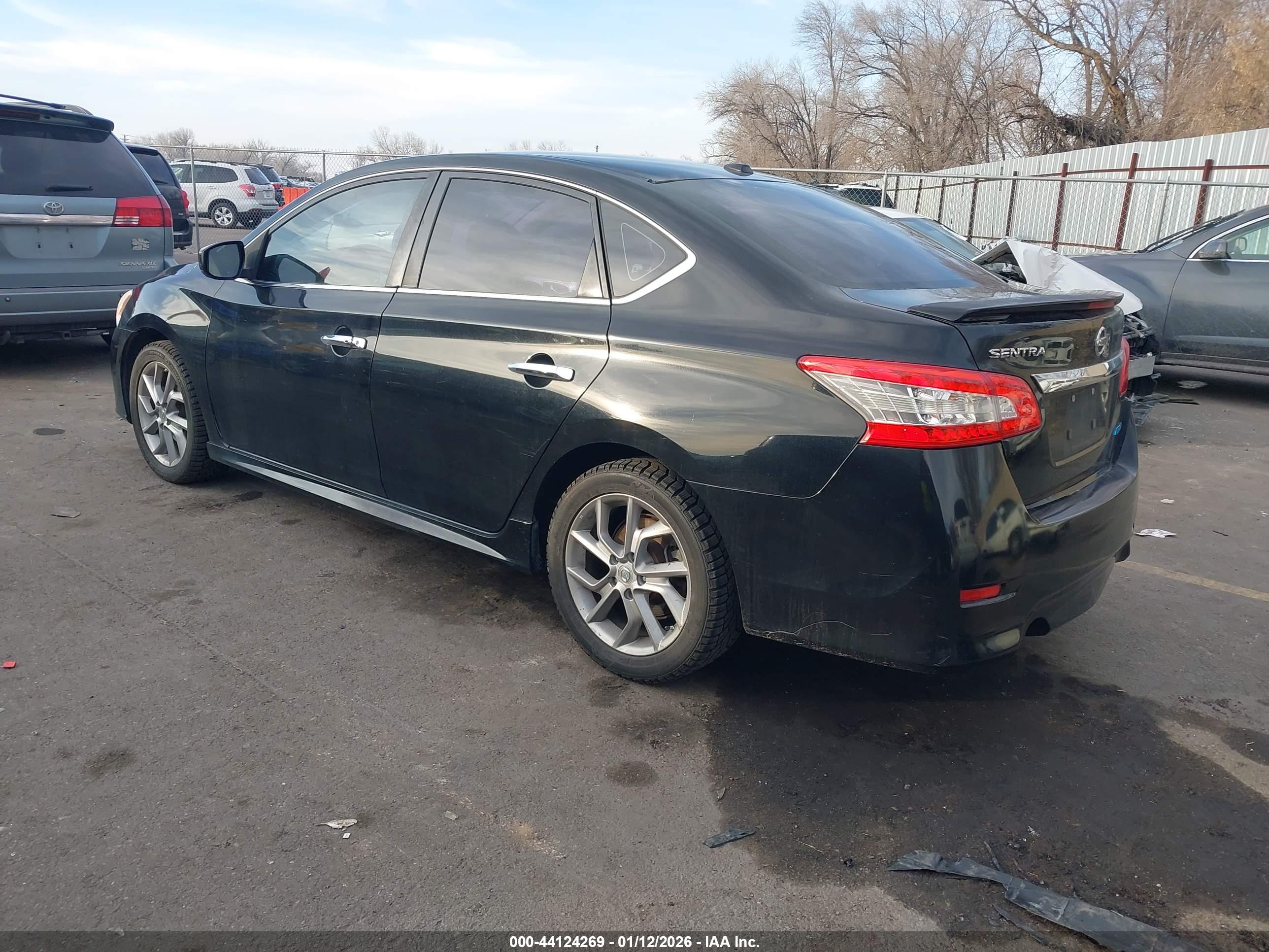 NISSAN SENTRA image 3