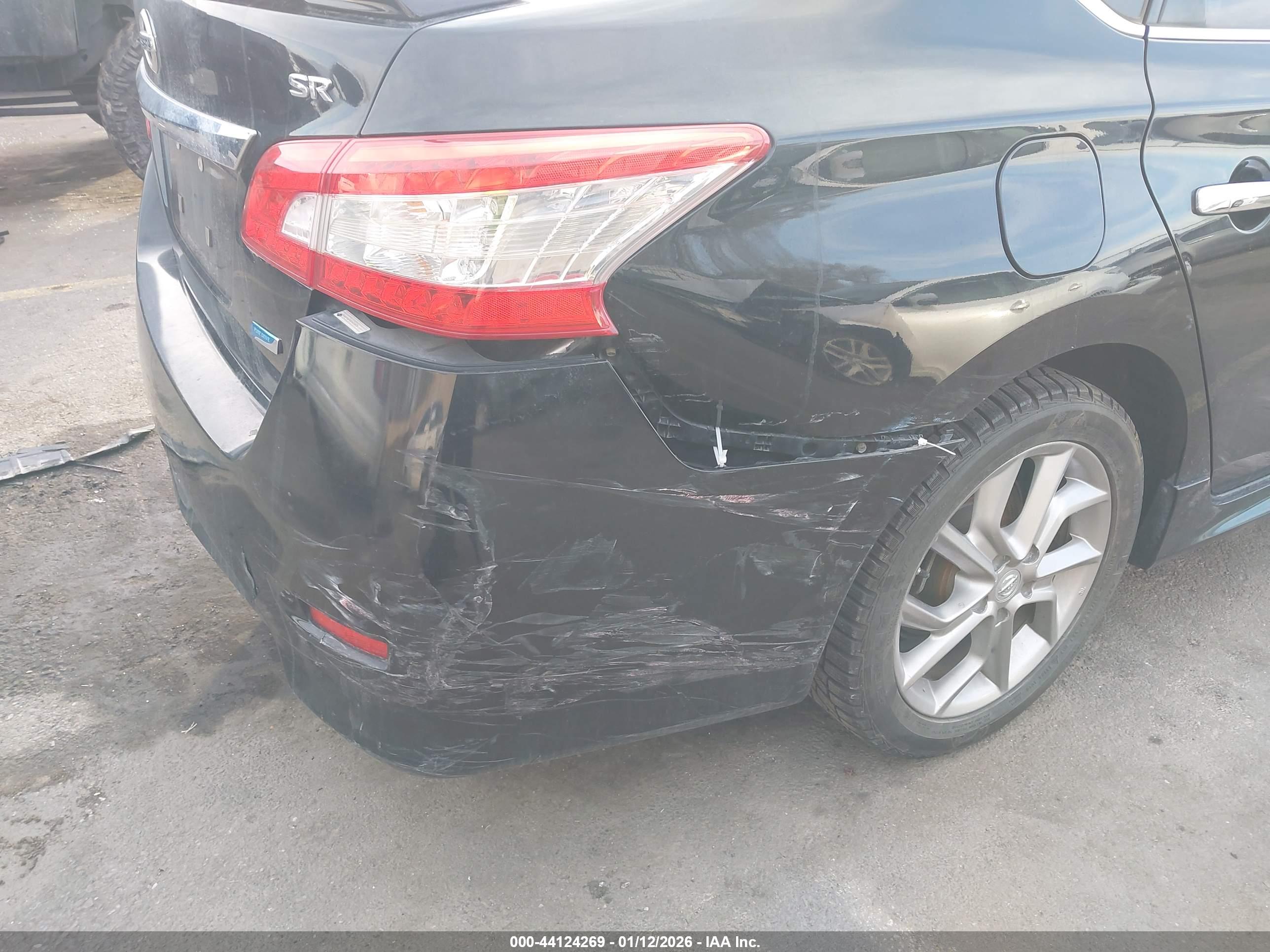 NISSAN SENTRA image 6