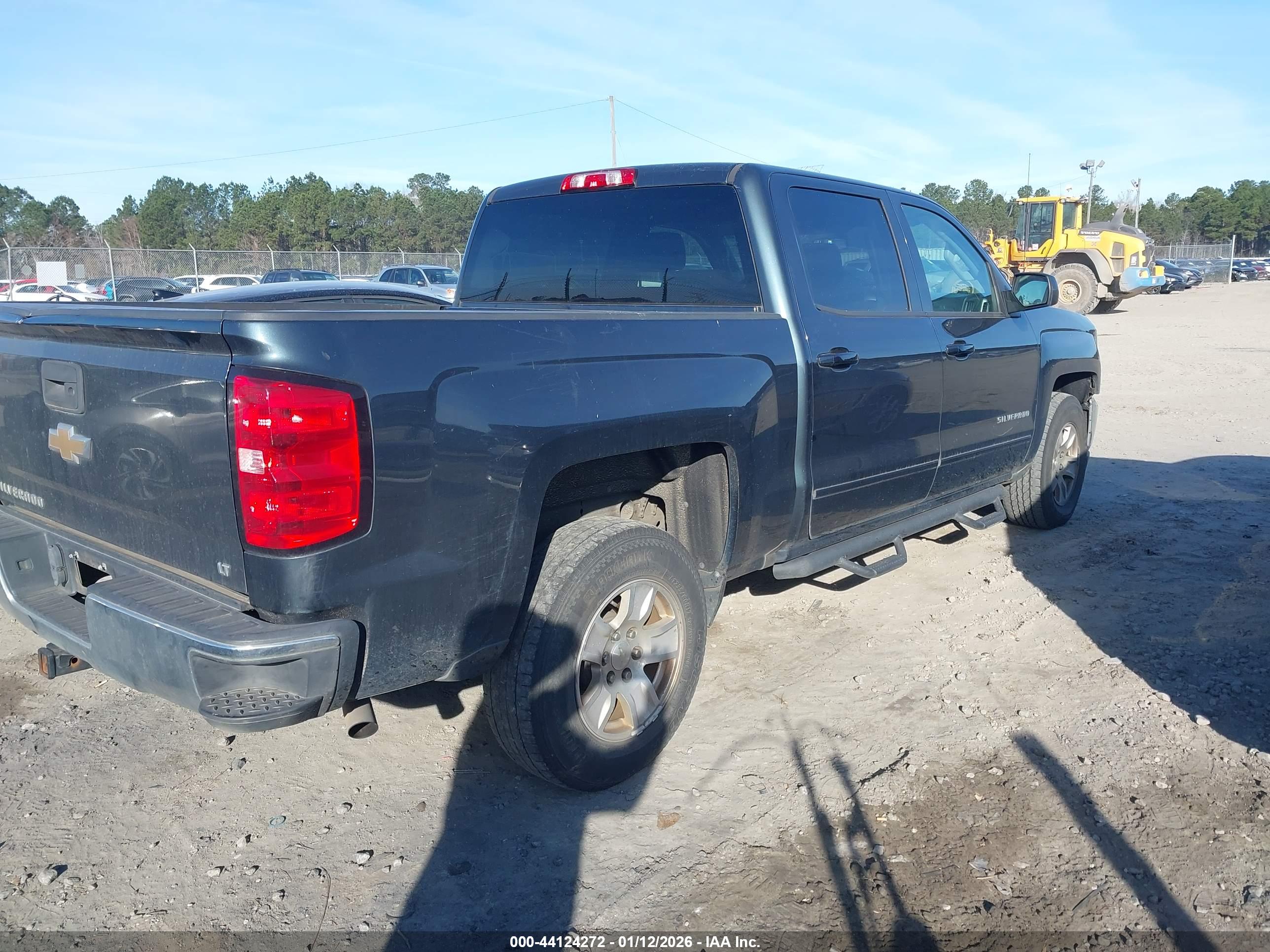 CHEVROLET SILVERADO image 4