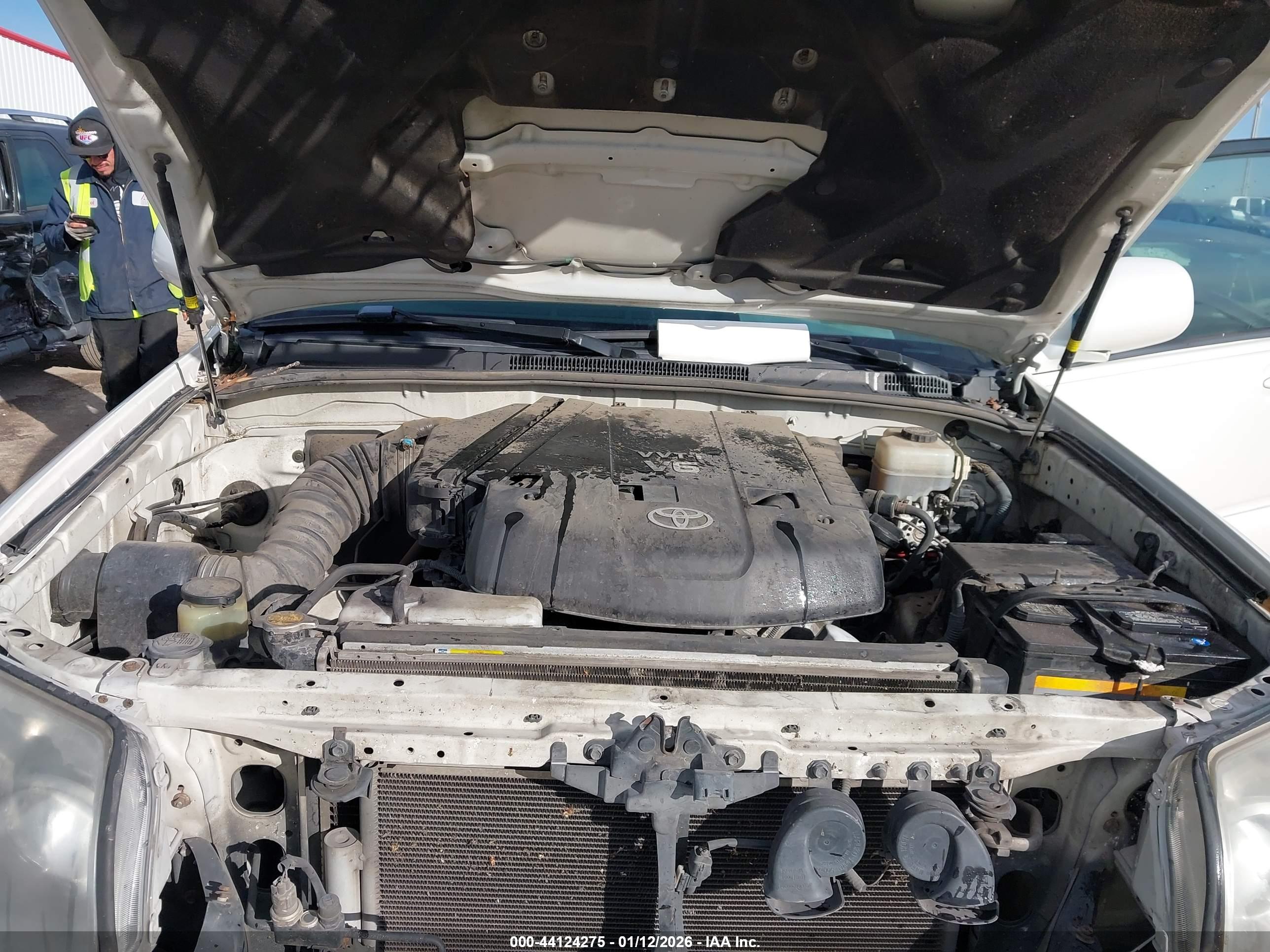 TOYOTA 4RUNNER image 10