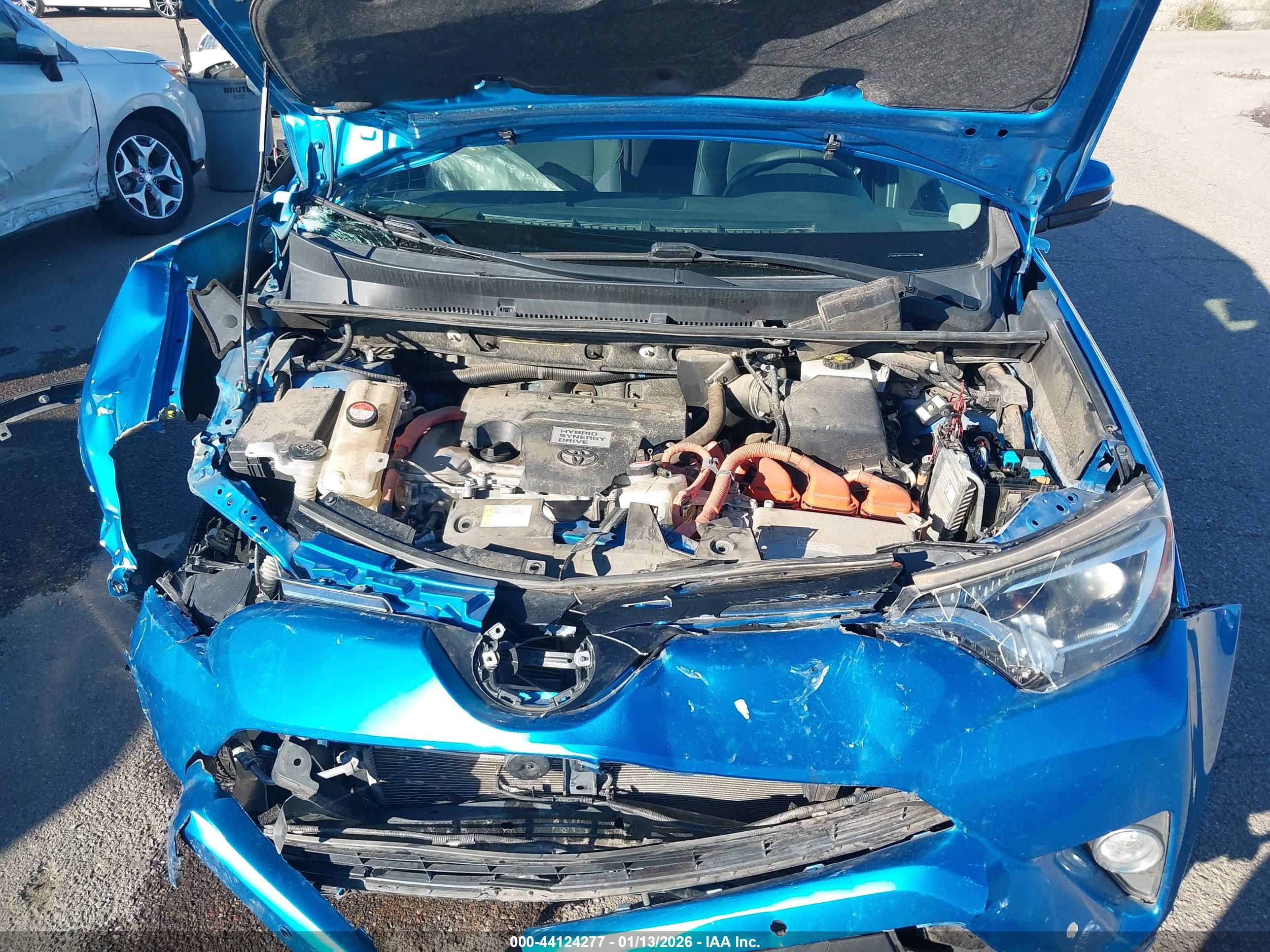 TOYOTA RAV4 image 10