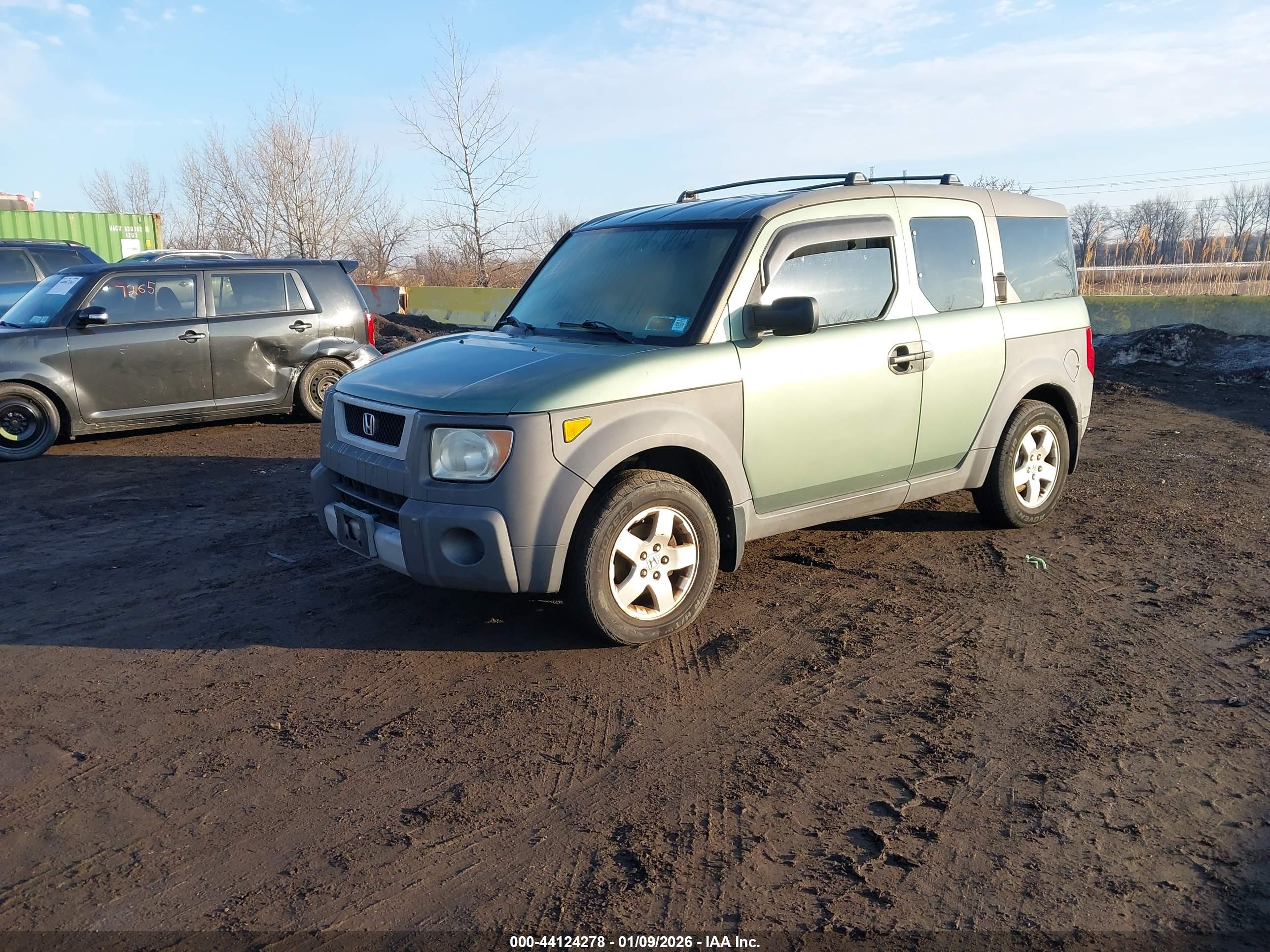 HONDA ELEMENT image 2