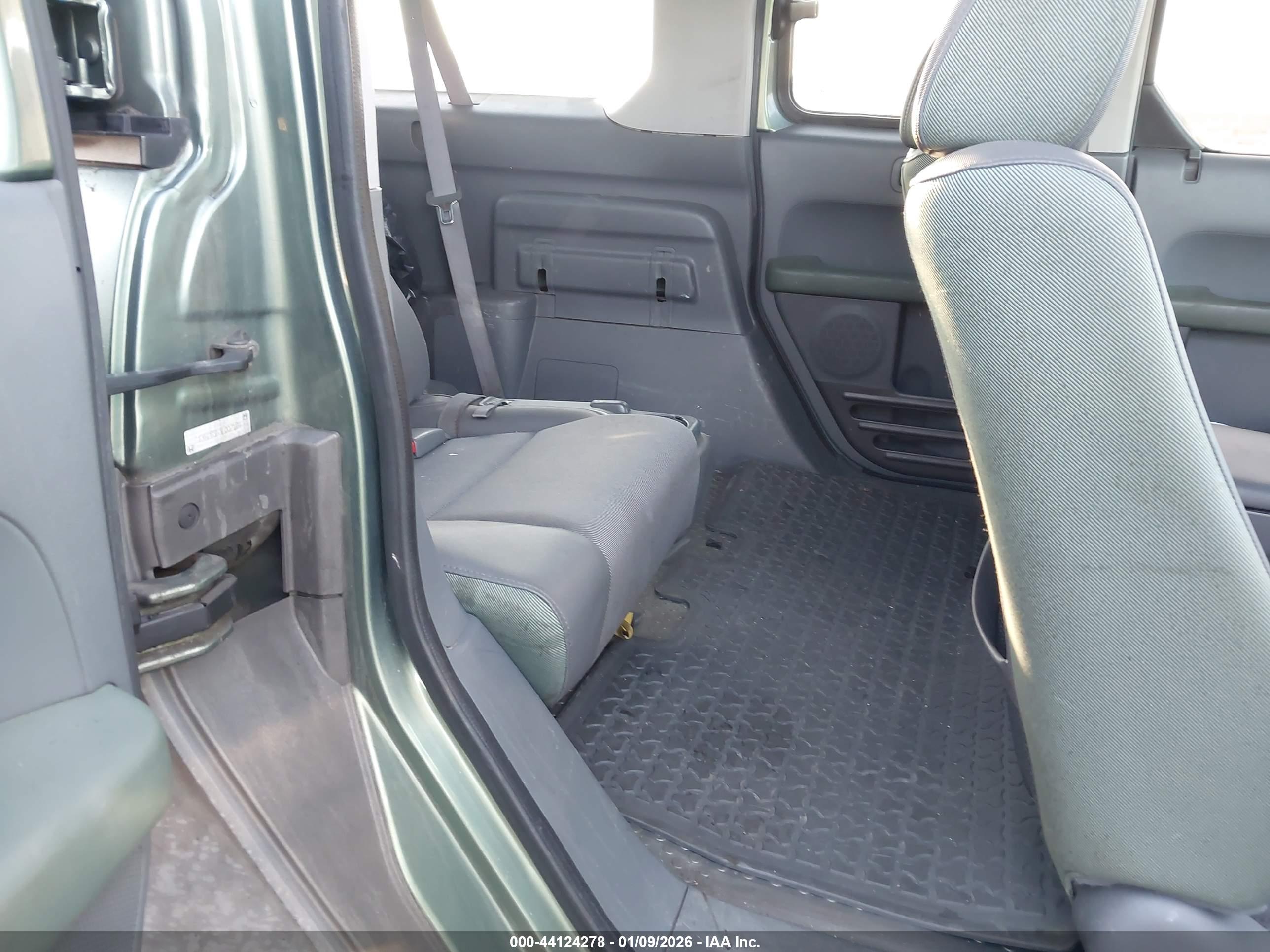 HONDA ELEMENT image 8